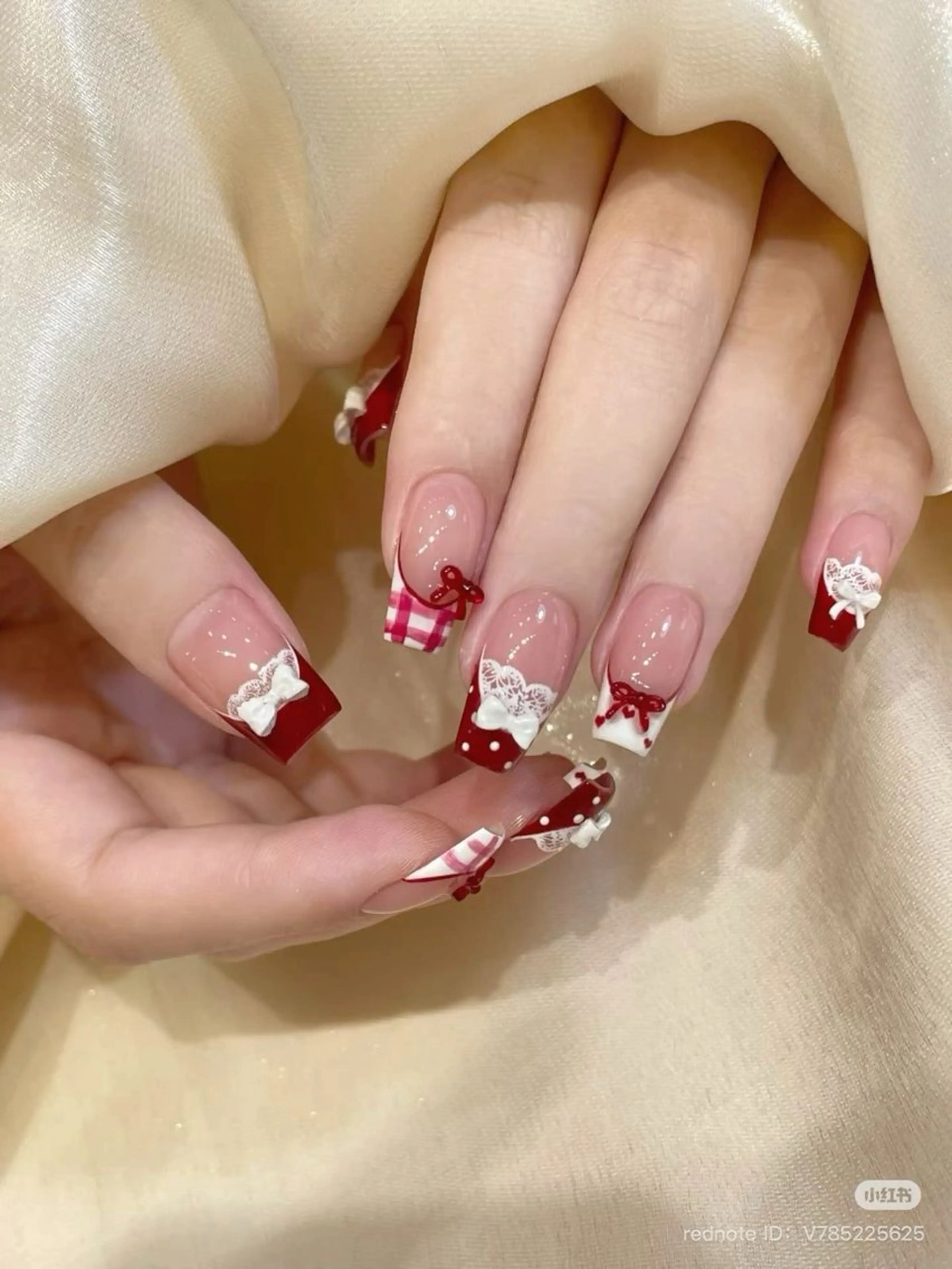 ネイル ハンドネイル ハンドケア ちごみ Novaのネイルデザイン