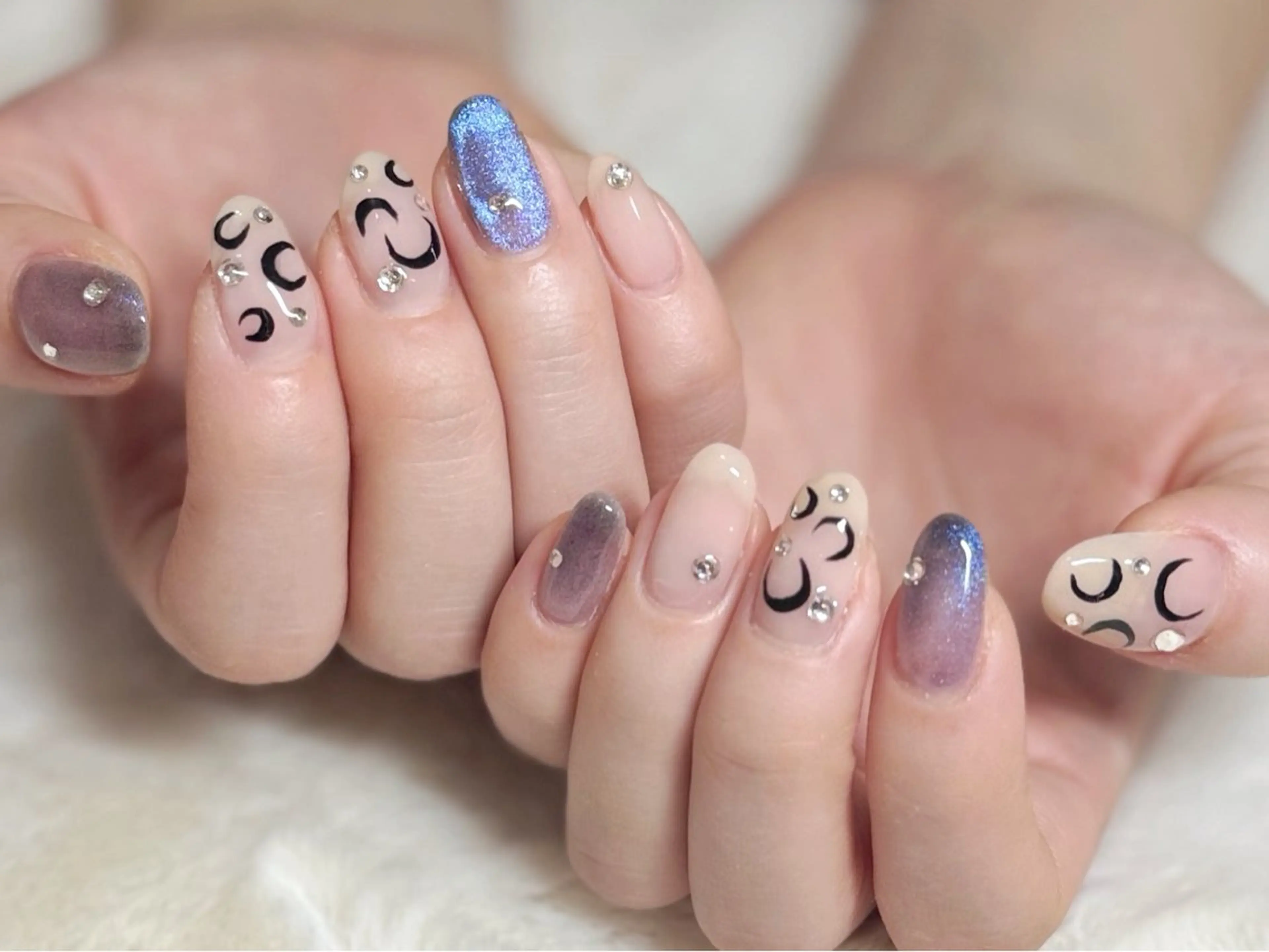 ネイル glossnail MIKIのネイルデザイン
