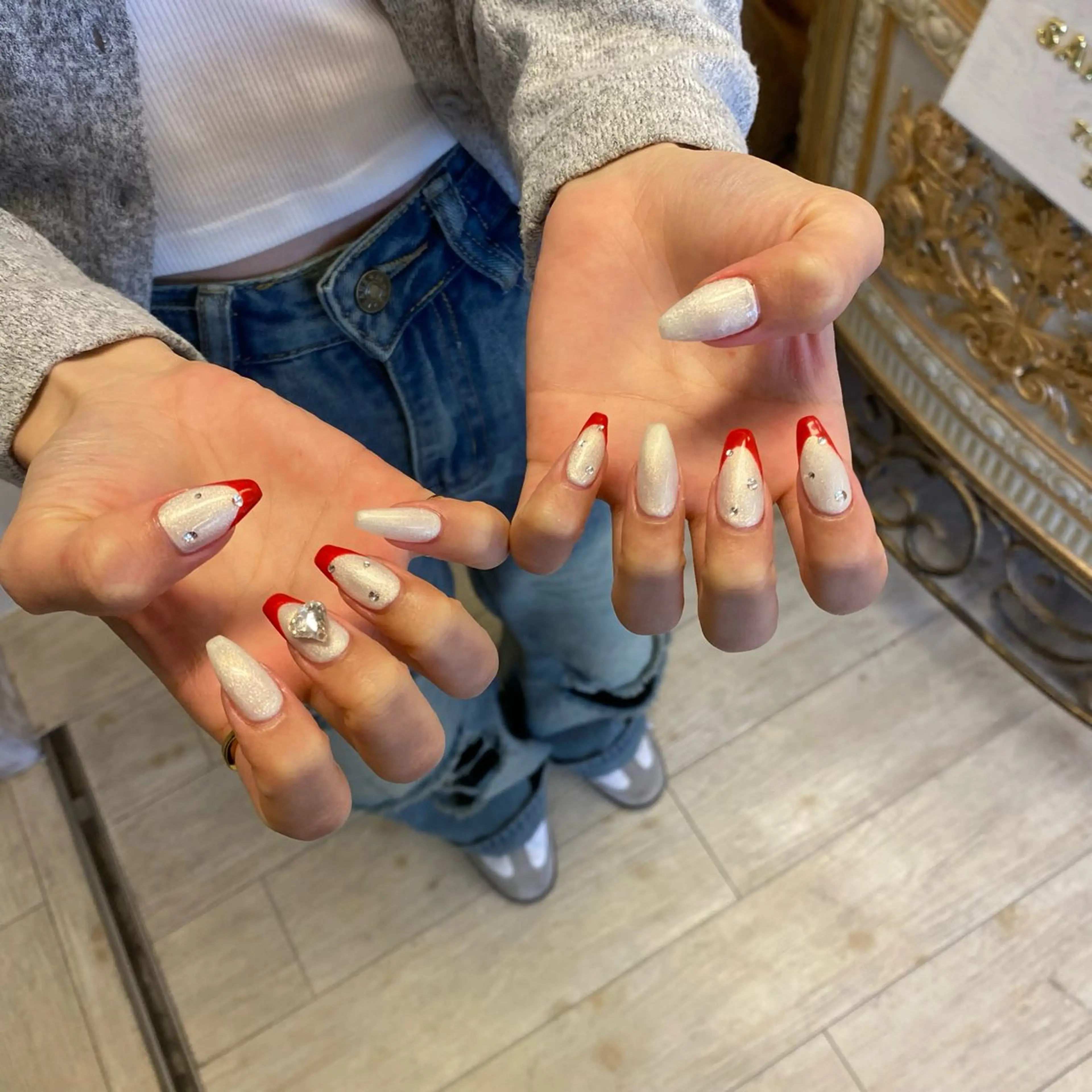 ネイル フレンチネイル ハンドネイル SAKURA 中島のネイルデザイン