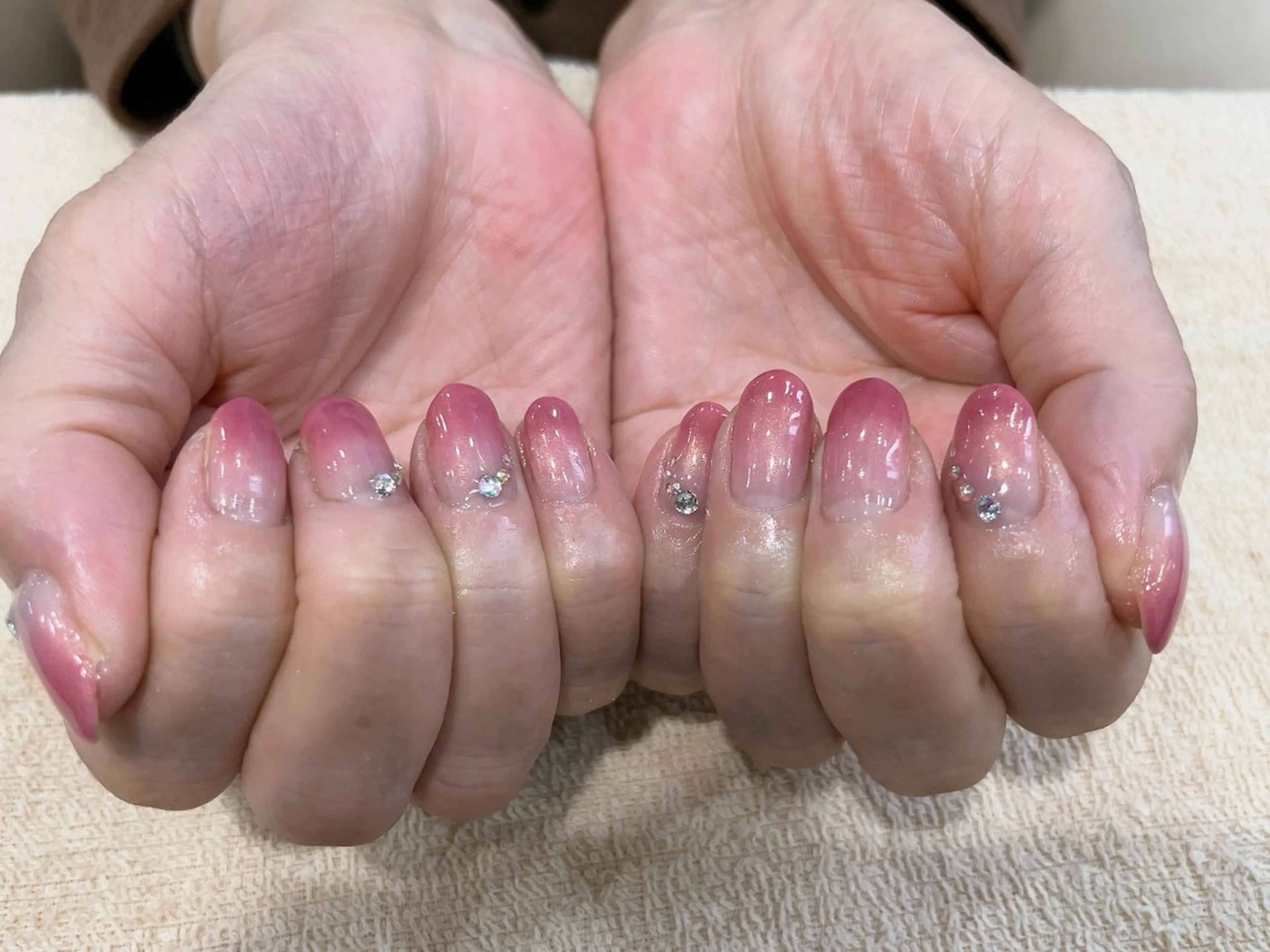ネイル ハンドネイル ハンドケア あおやぎ ゆきこのネイルデザイン