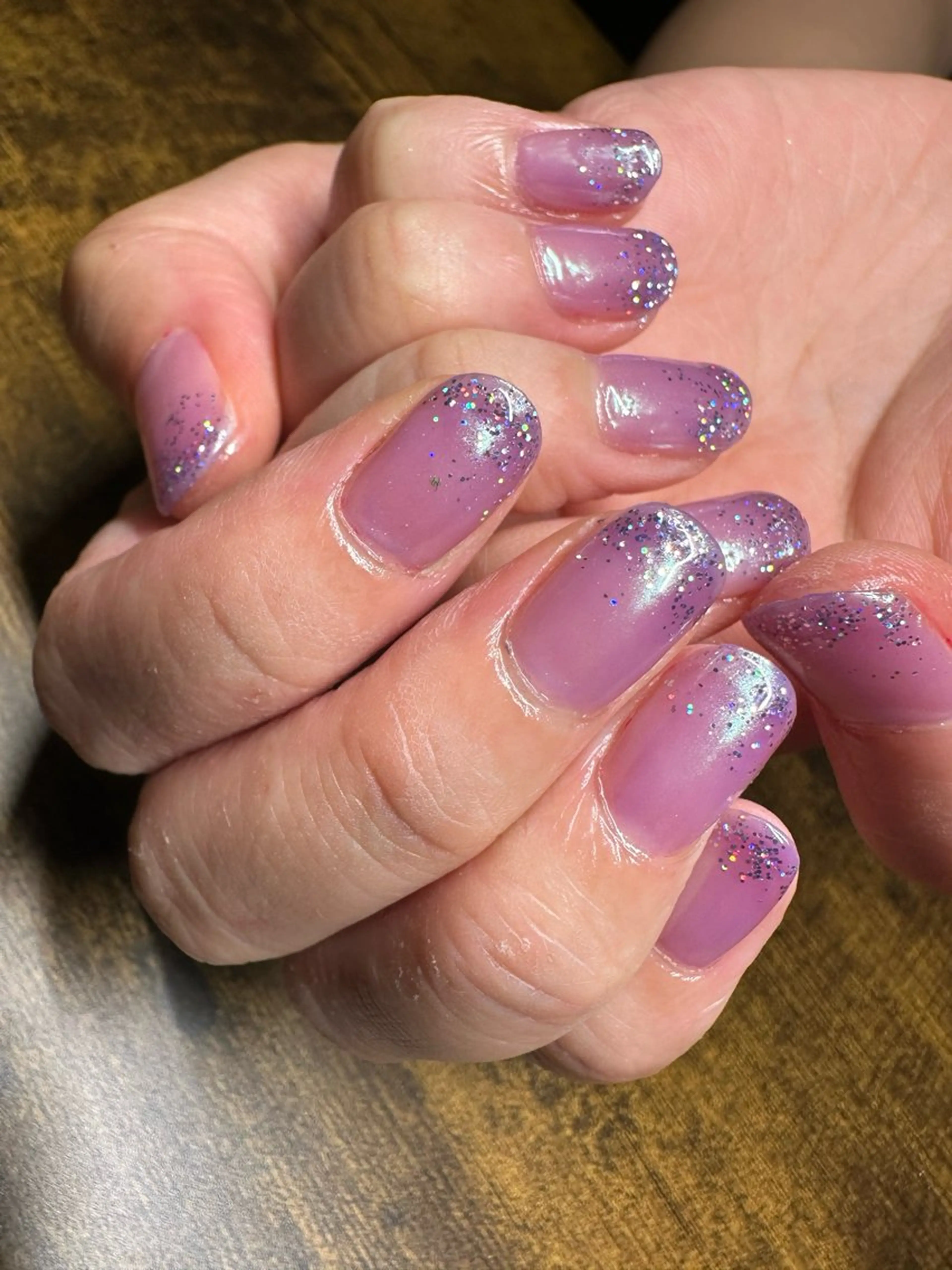 ネイル グラデーション キラキラネイル ラメ(グリッター) ラメグラデーション パープル つめピリカ きさらのネイルデザイン