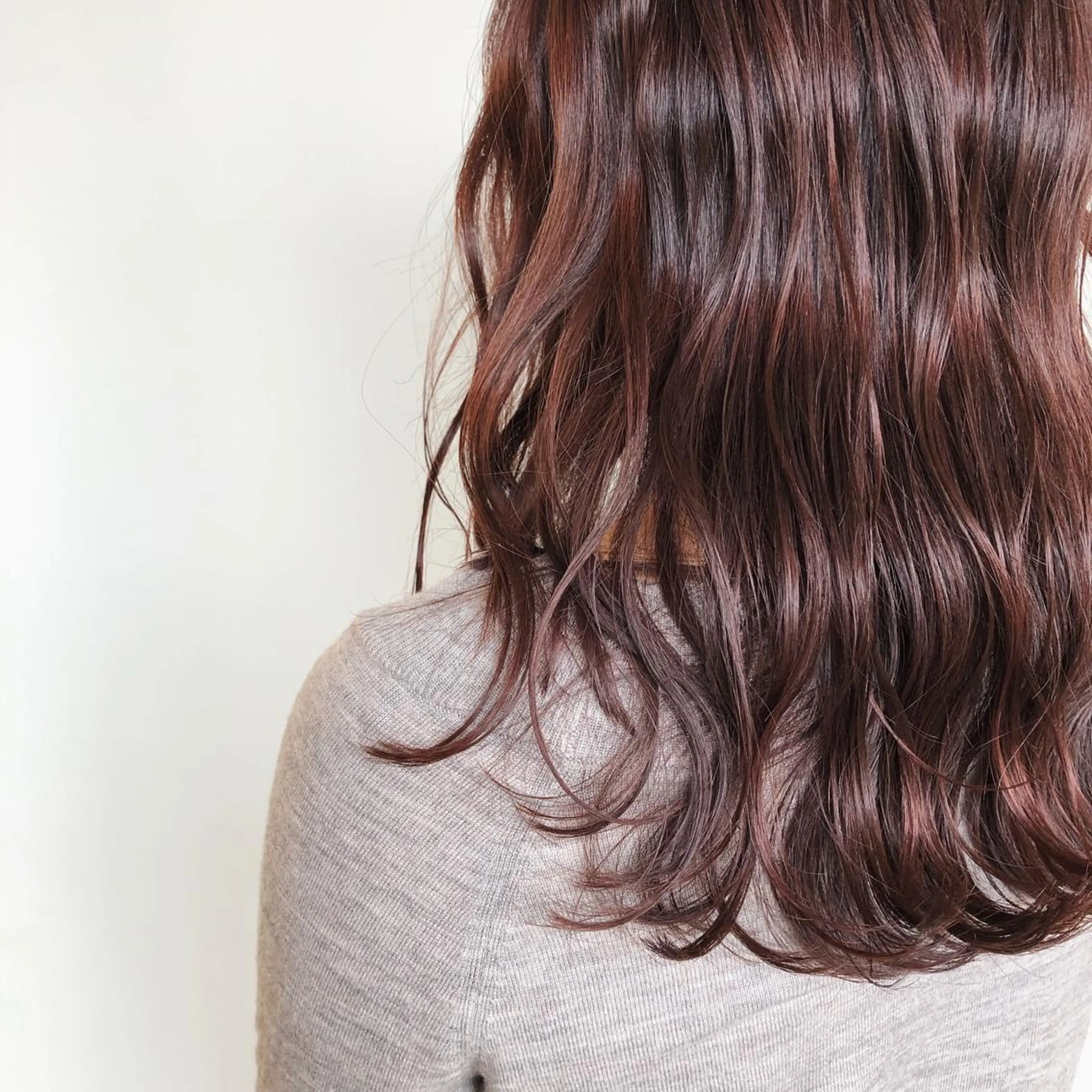 セミロング アッシュ アオトソラ いしざかのヘアスタイル