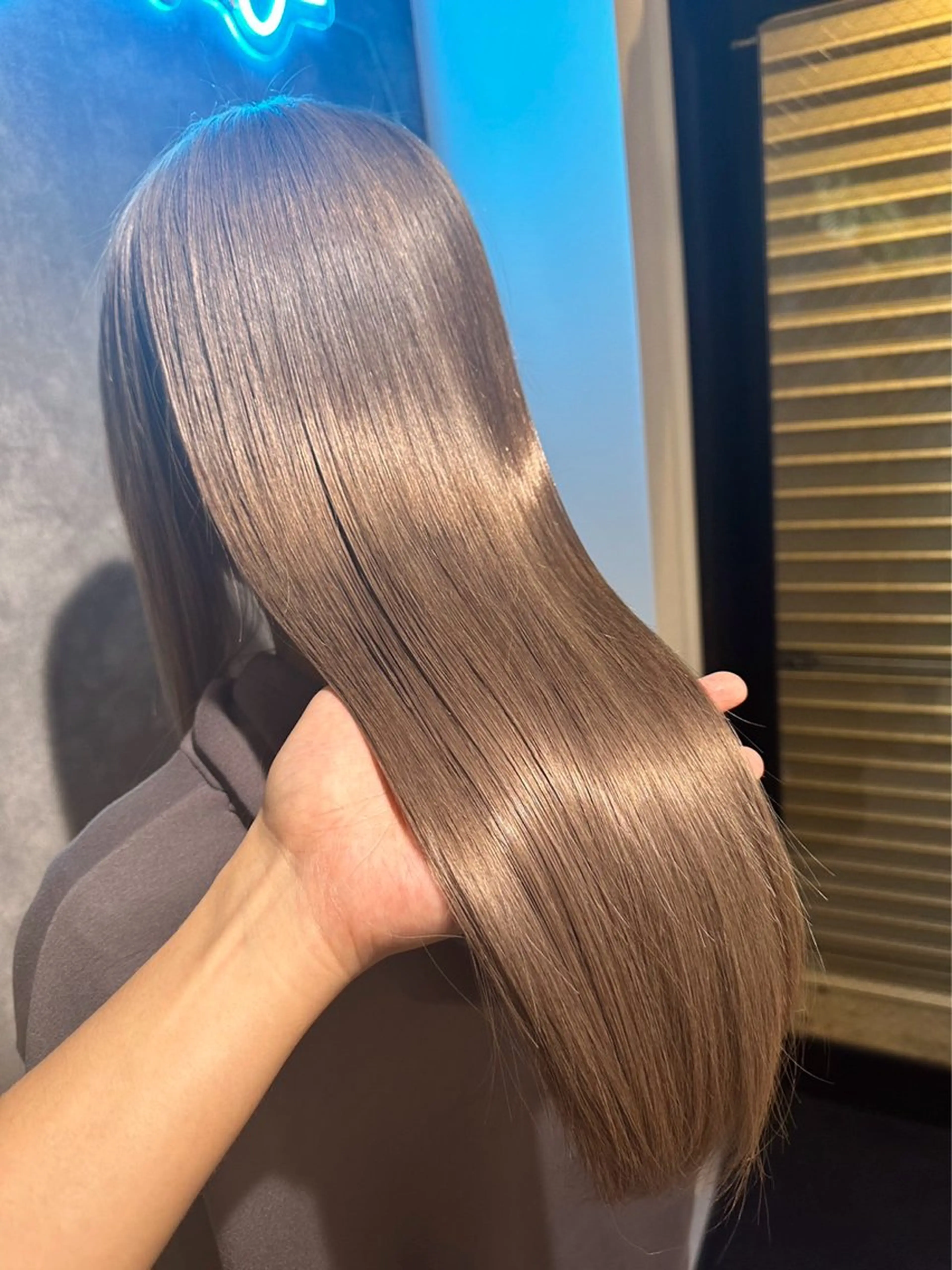 ロング カラー a. kentoのヘアスタイル