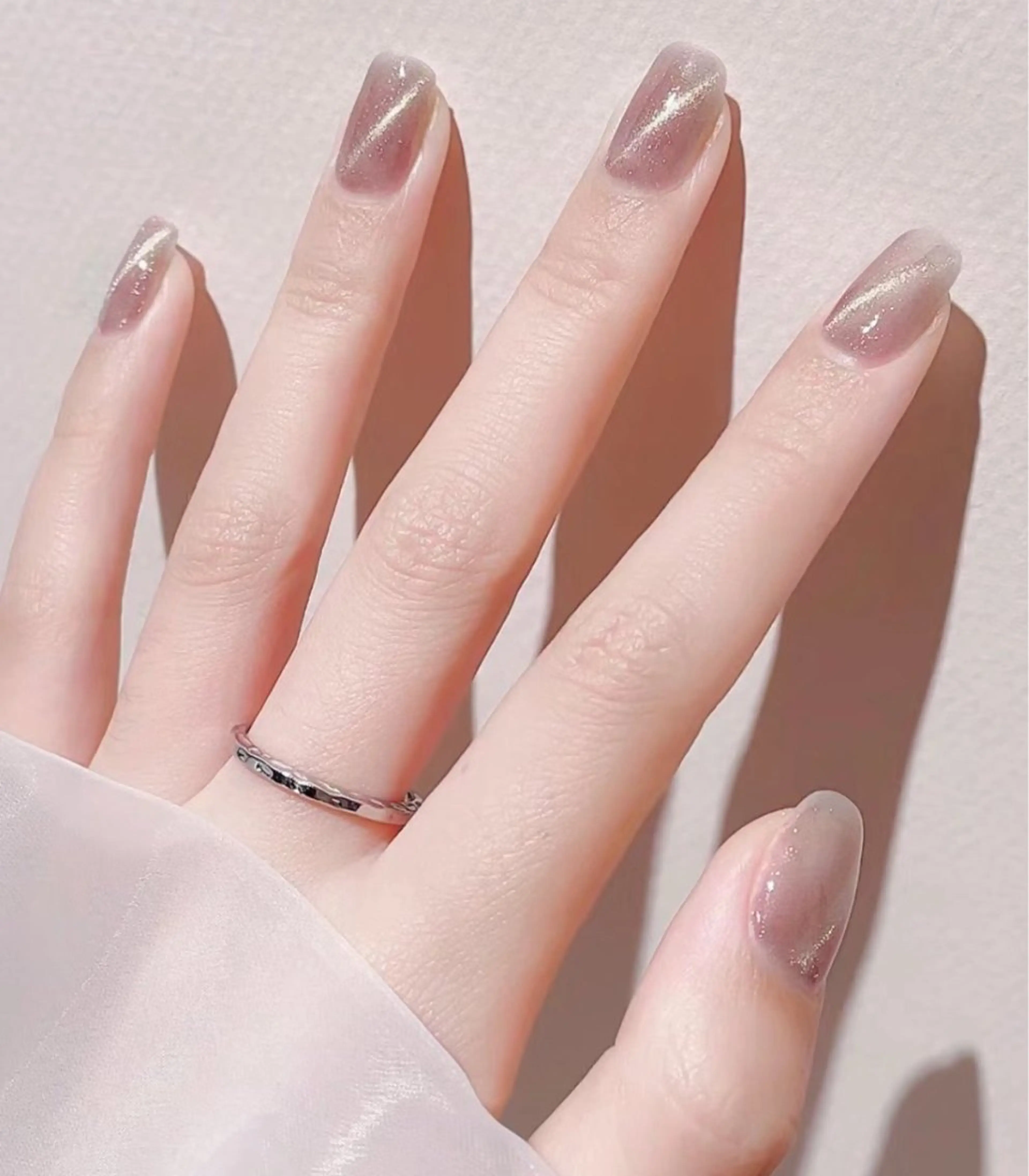 ネイル ハンドネイル MoonNail ユリ🌸のネイルデザイン