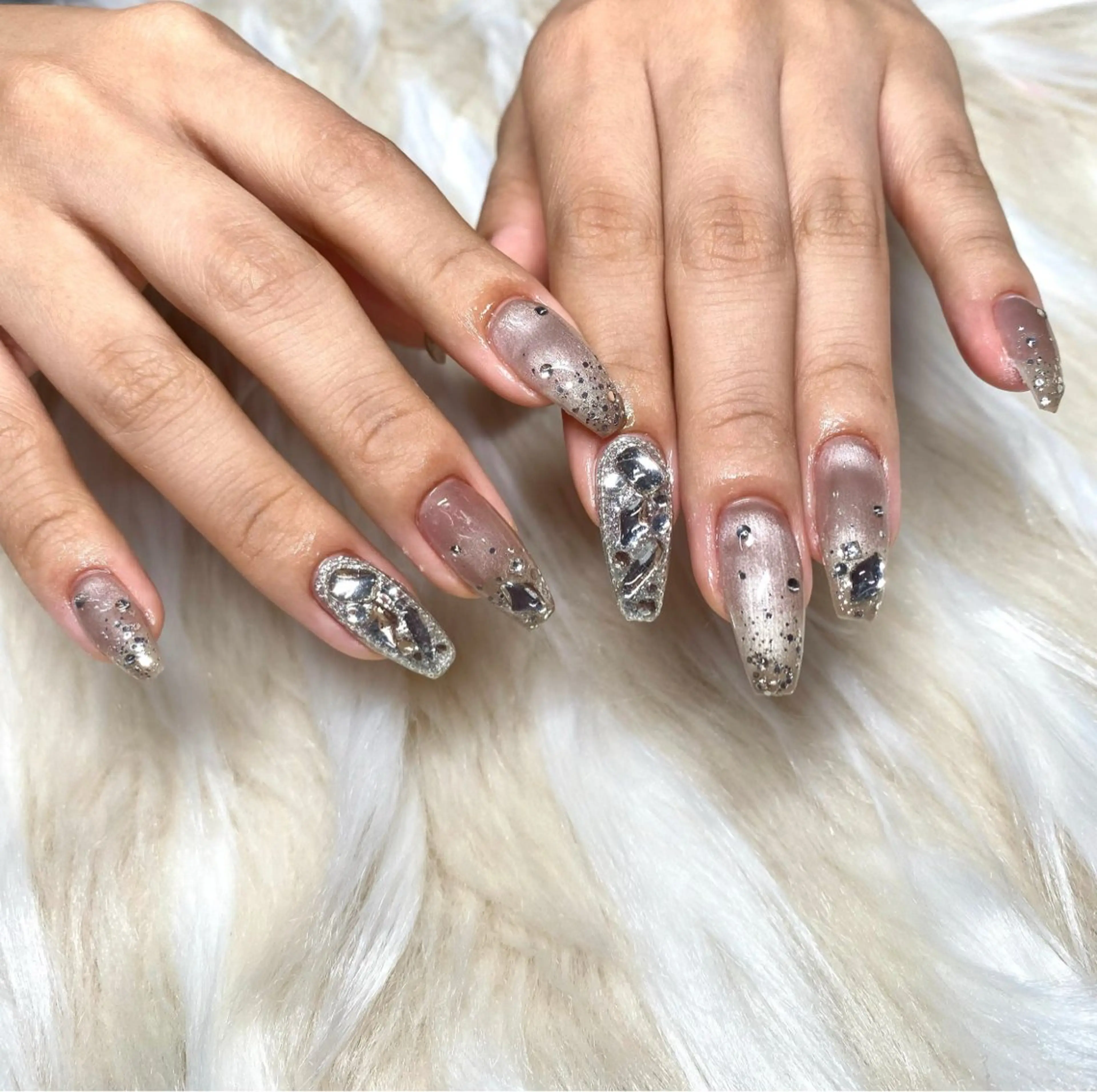 ネイル 長さ出し フレンチネイル ジェルネイル グラデーション 韓国ネイル ハンドネイル Nail&eye Belire 新宿のネイルデザイン