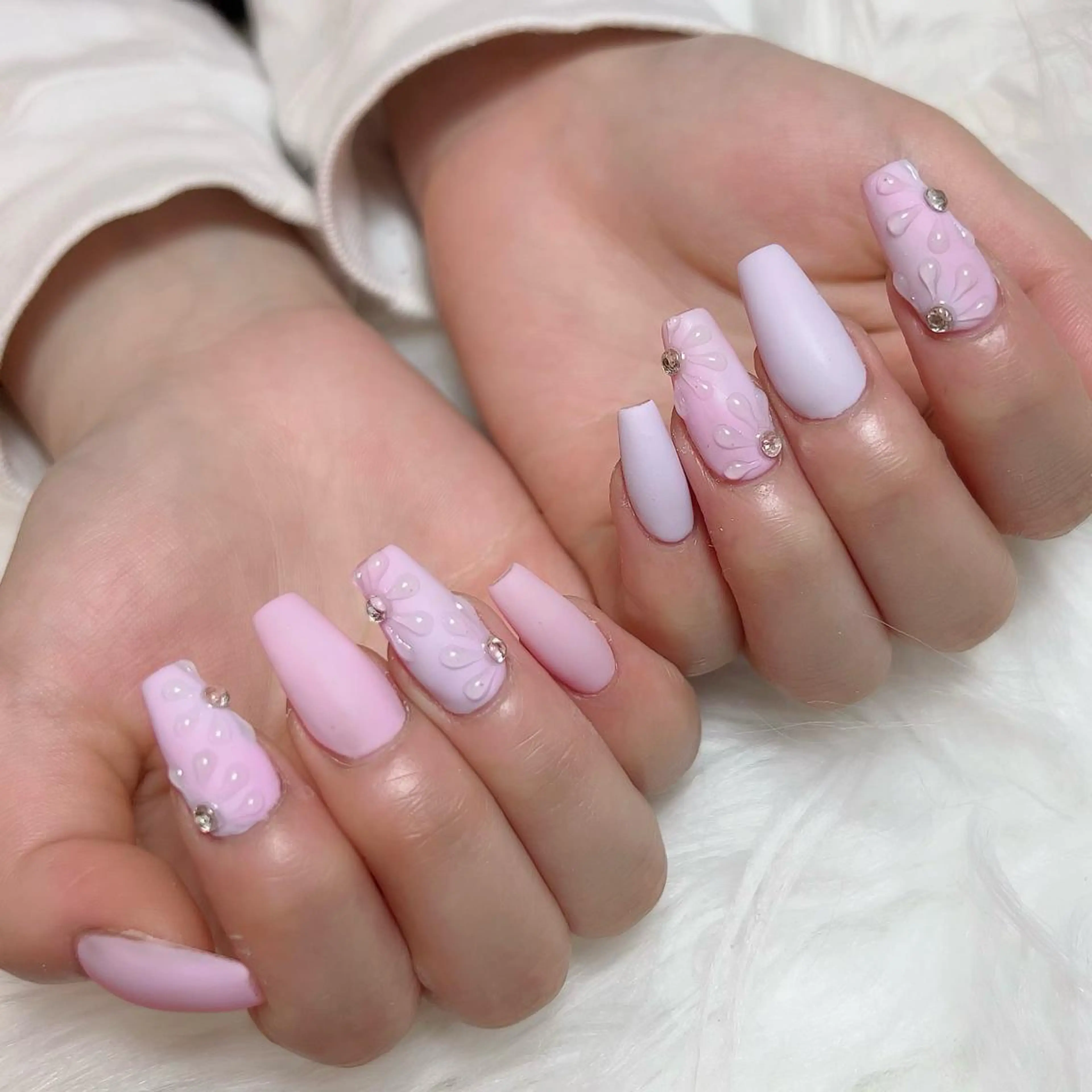 ネイル Nail salon EM（エム）諸星のネイルデザイン