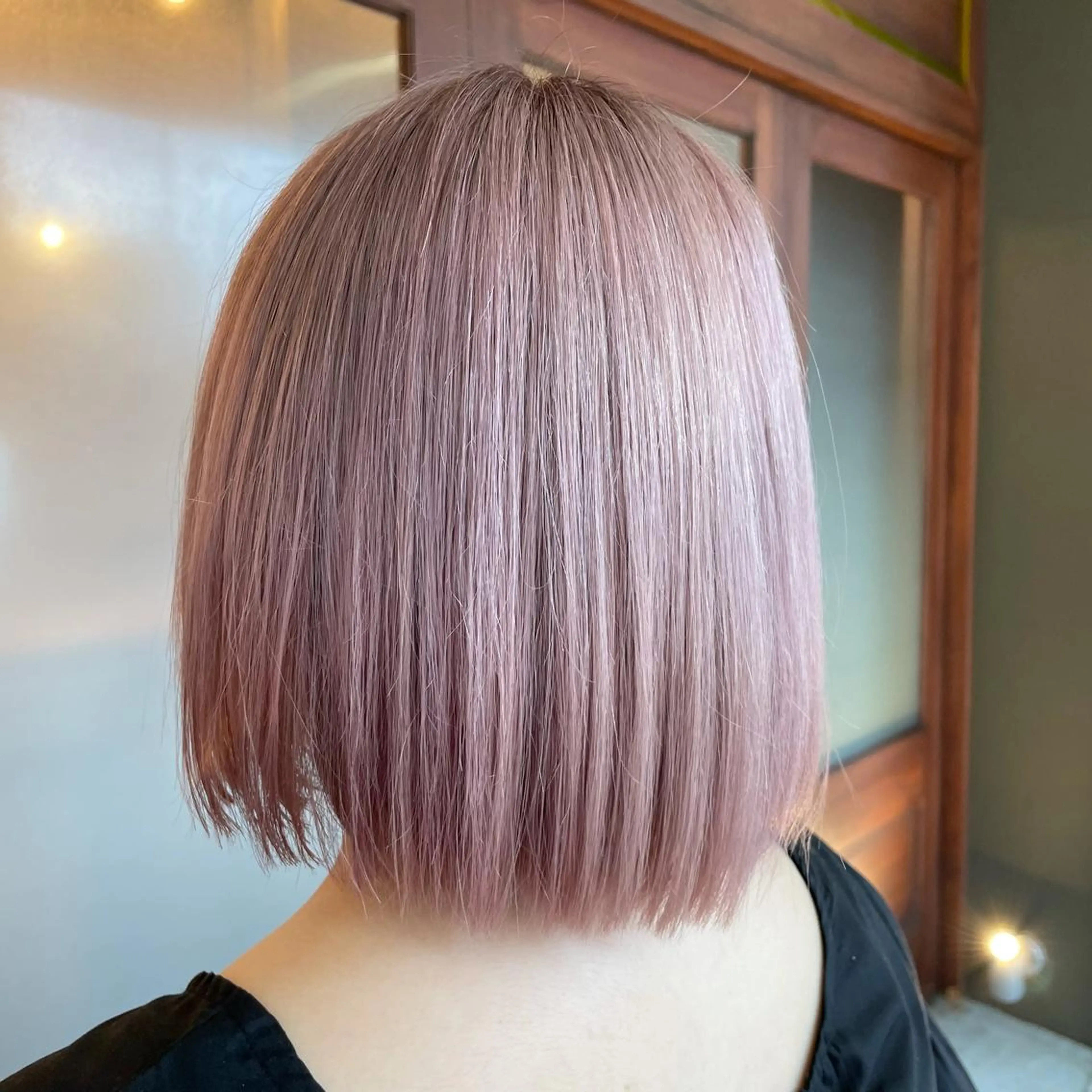 ショート カラー ブリーチ porto みなみのヘアスタイル