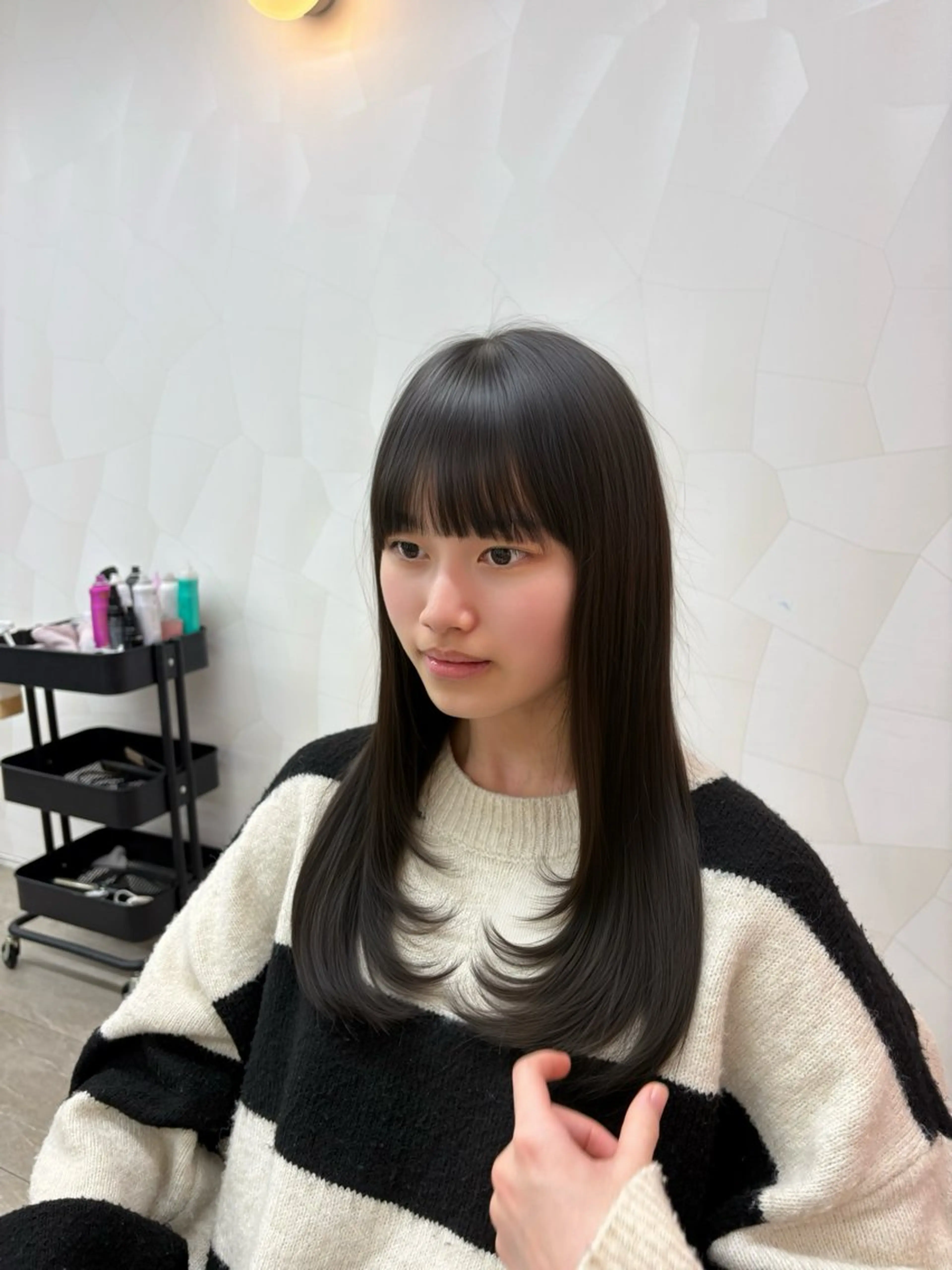 ロング レイヤーカット HASHI AYAKAのヘアスタイル