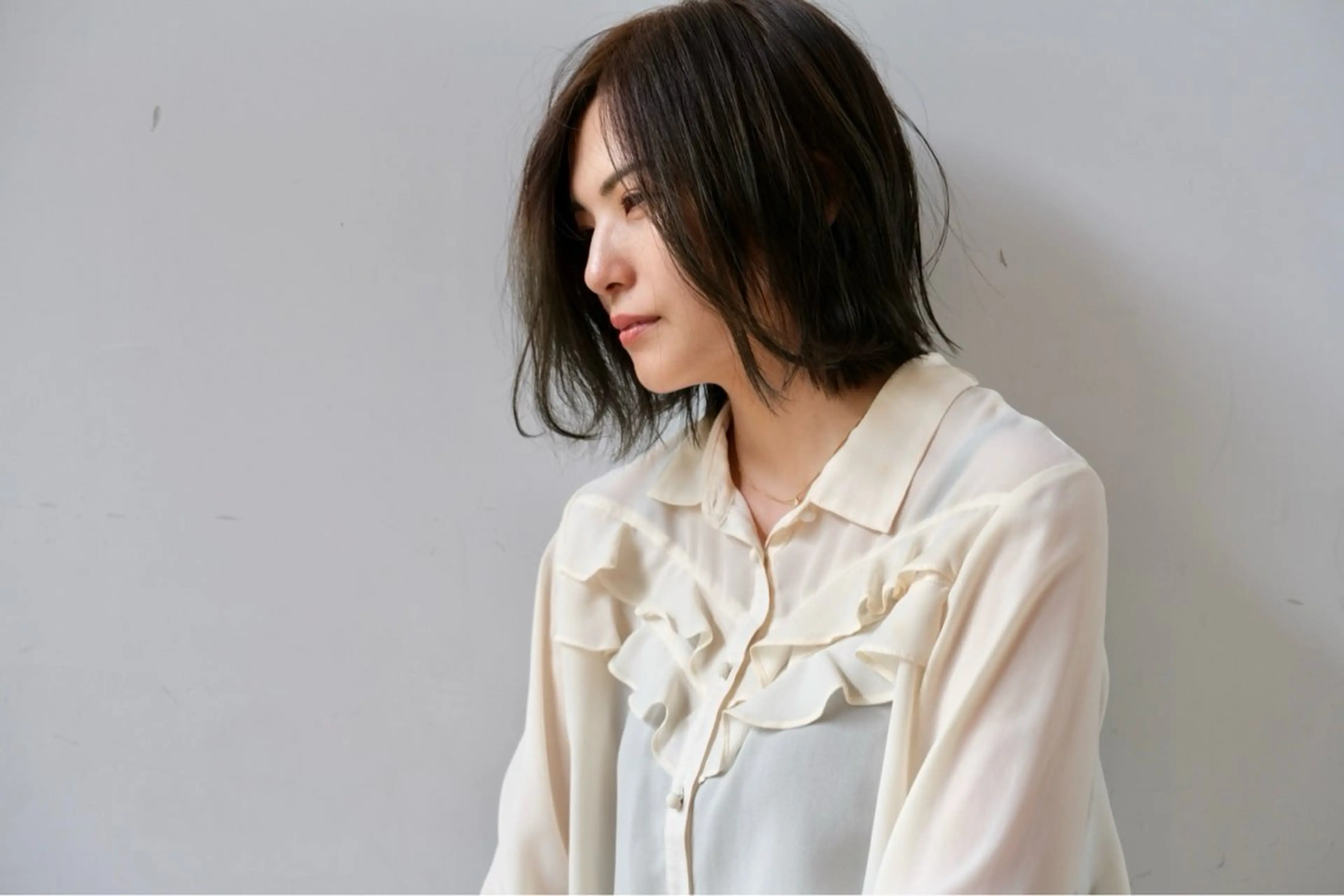 ショート 尾形 真里のヘアスタイル