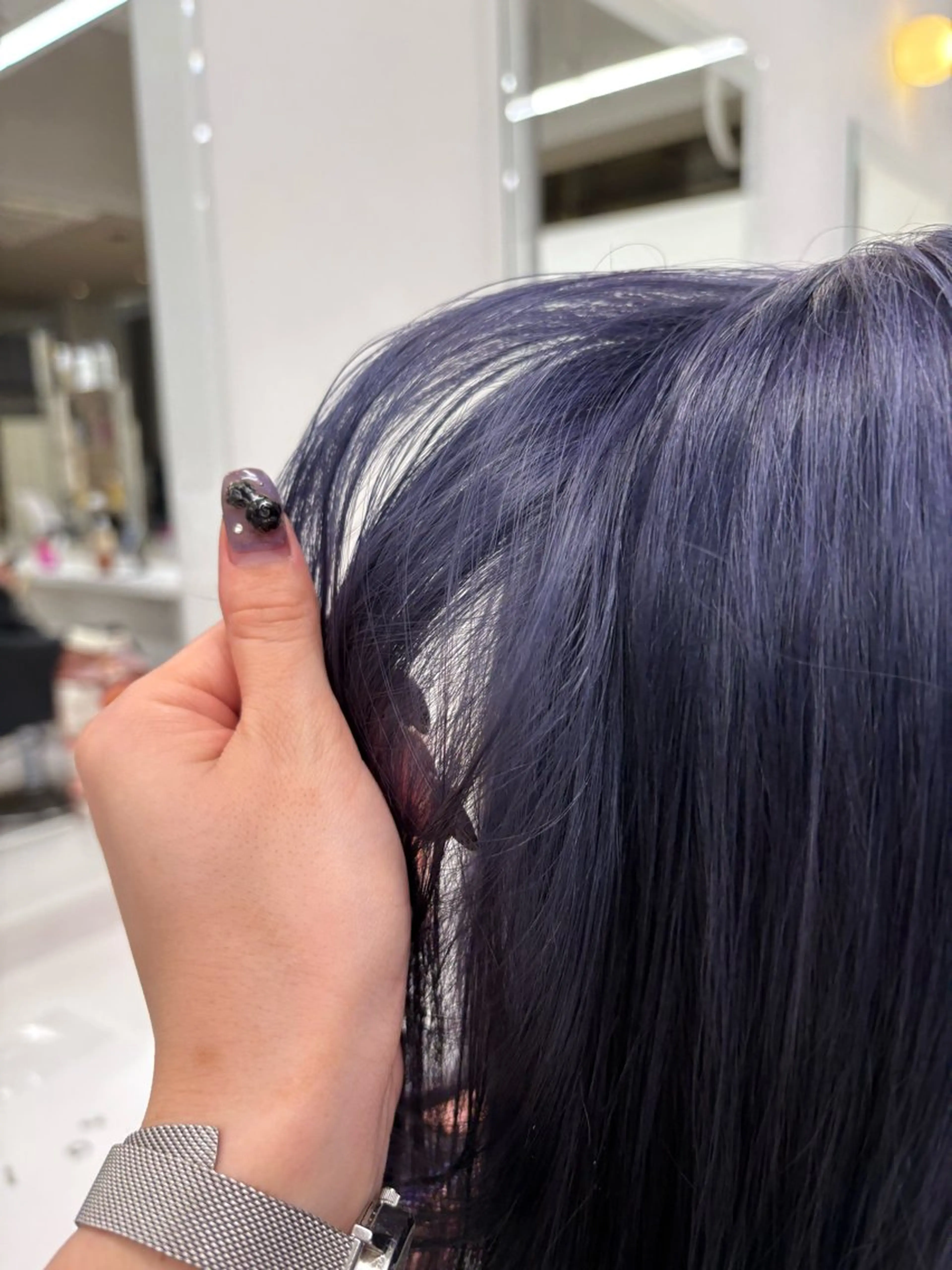ロング ヘアカラー トリートメント ヘッドスパ ヘアセット 寒色＆ブリーチ特化 寒色MiOのヘアスタイル