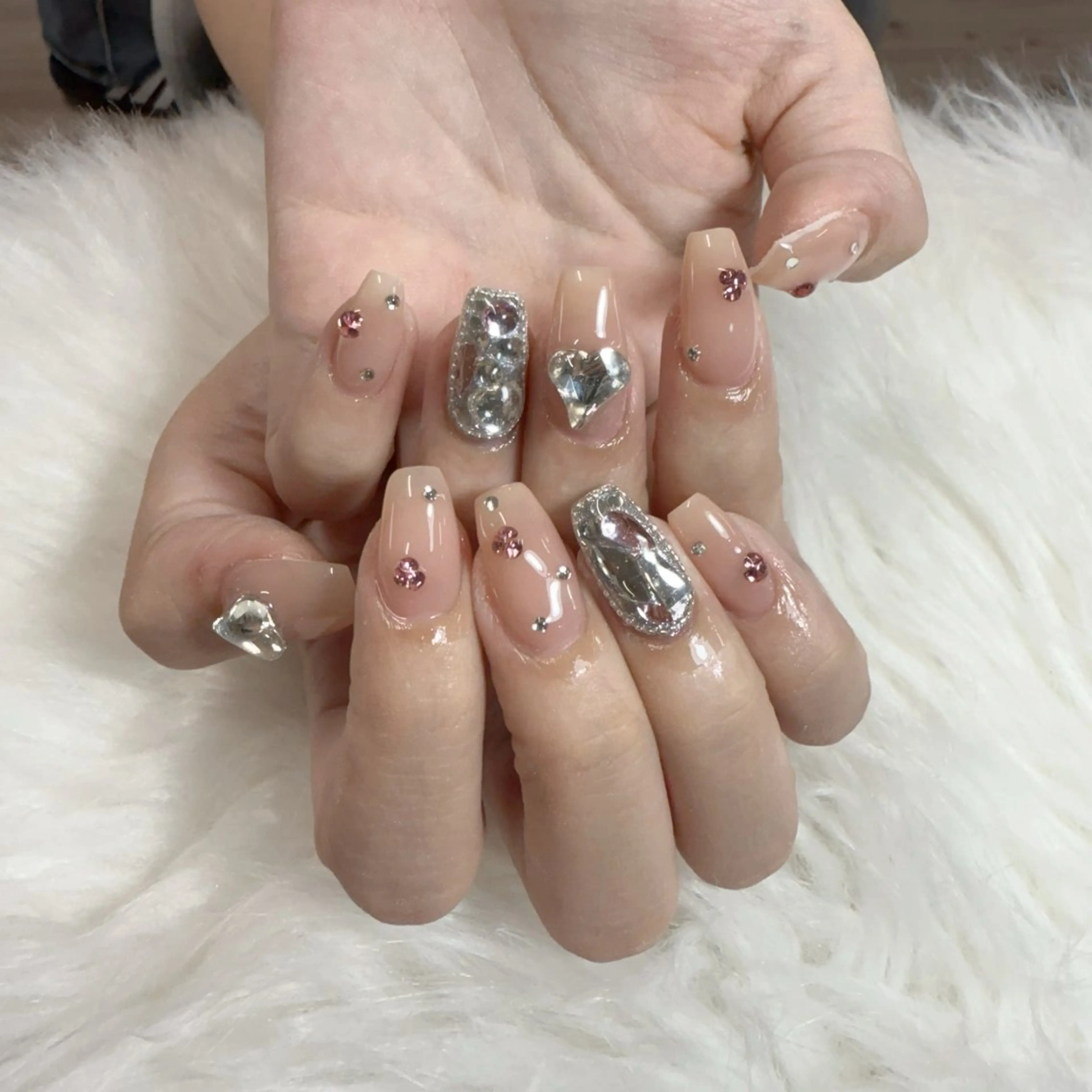 ネイル ハンドネイル 🧸yuki🍯 パラジェル取扱店🐝のネイルデザイン