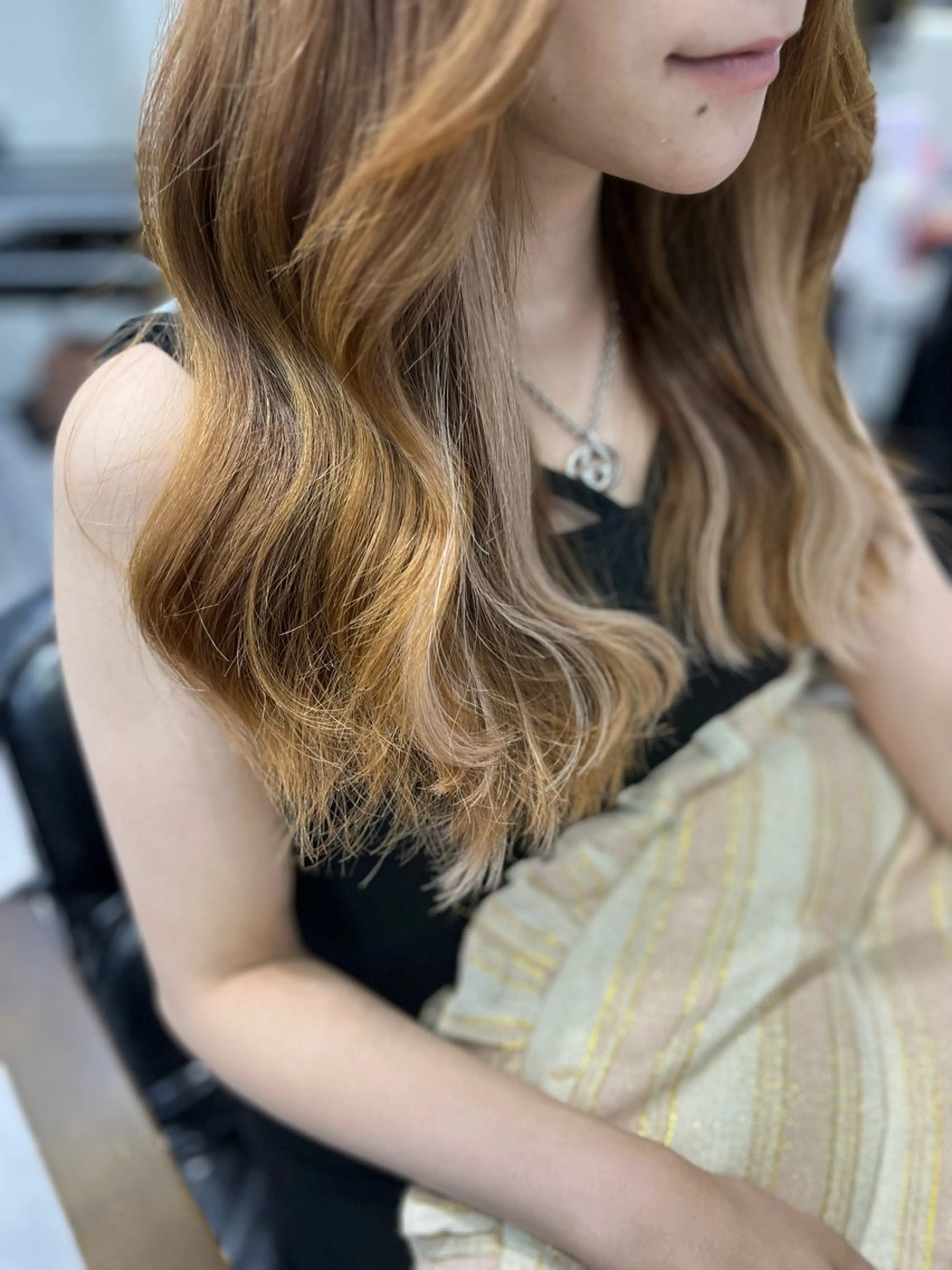 ミディアム エクステ 濱川響太レディース カットモデルのヘアスタイル