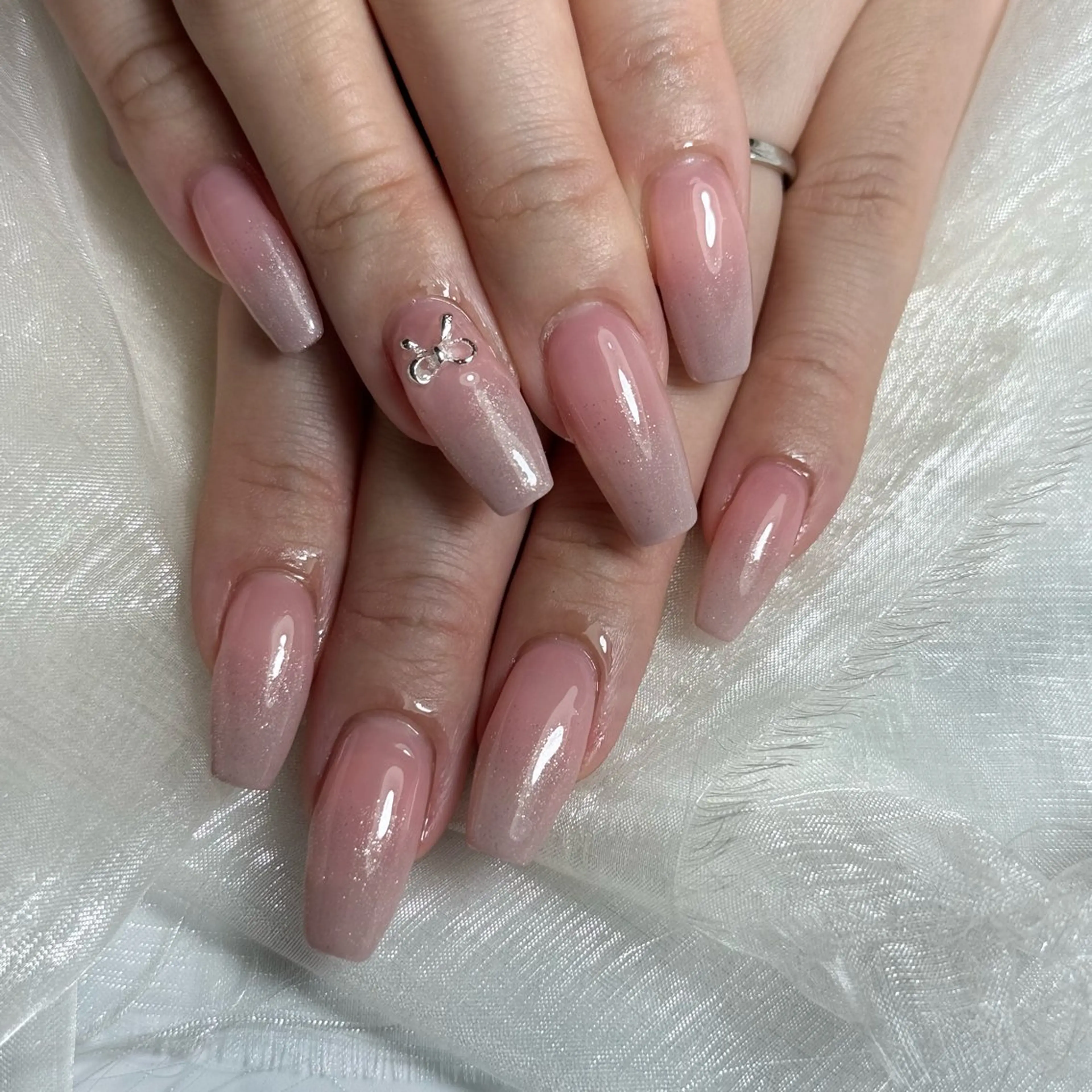 ネイル ハンドネイル salon Hush Hushのネイルデザイン