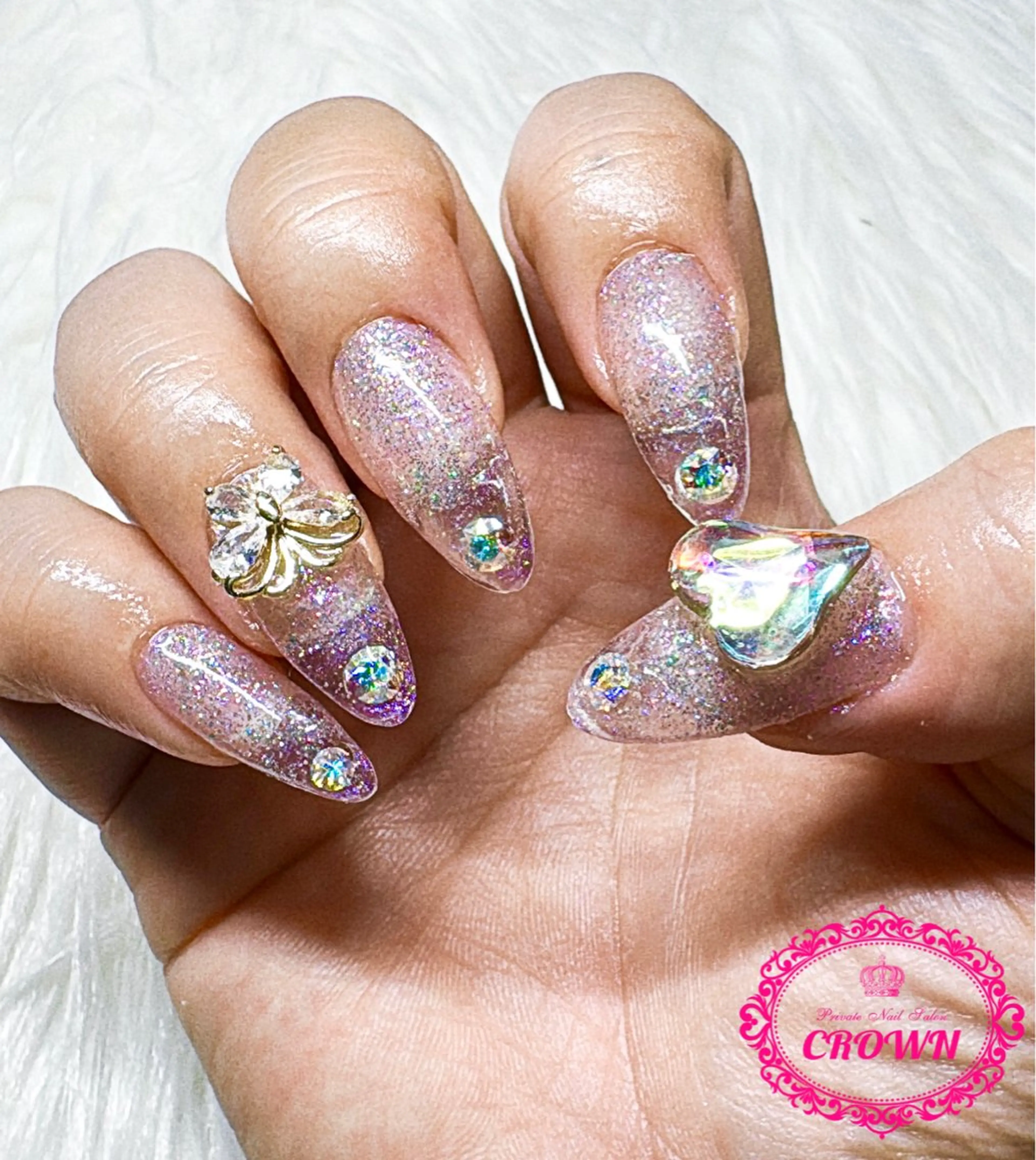 ネイル CROWN プライベートサロンのネイルデザイン