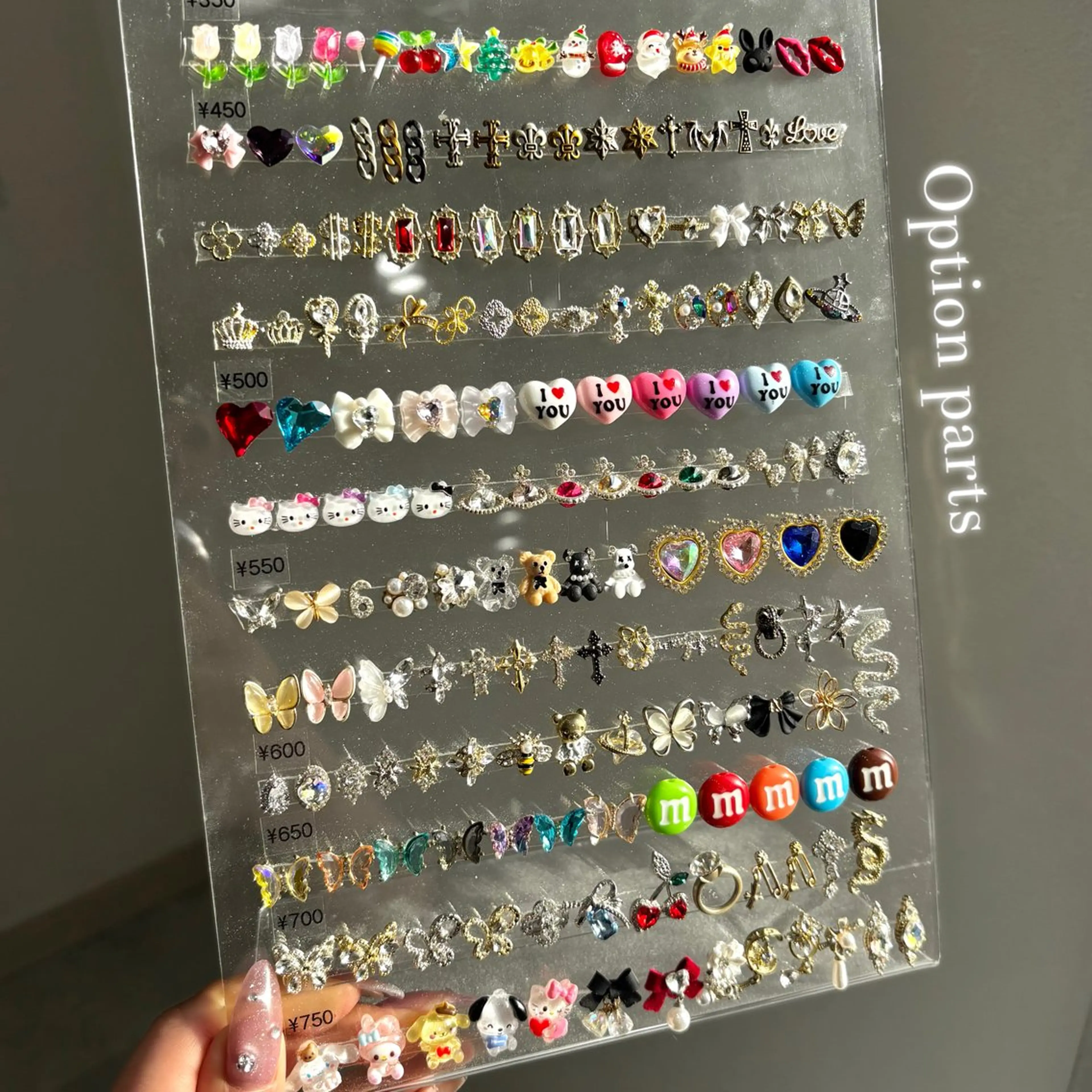 ネイル アートネイル キラキラネイル FIRSTCLASS KAYOのネイルデザイン