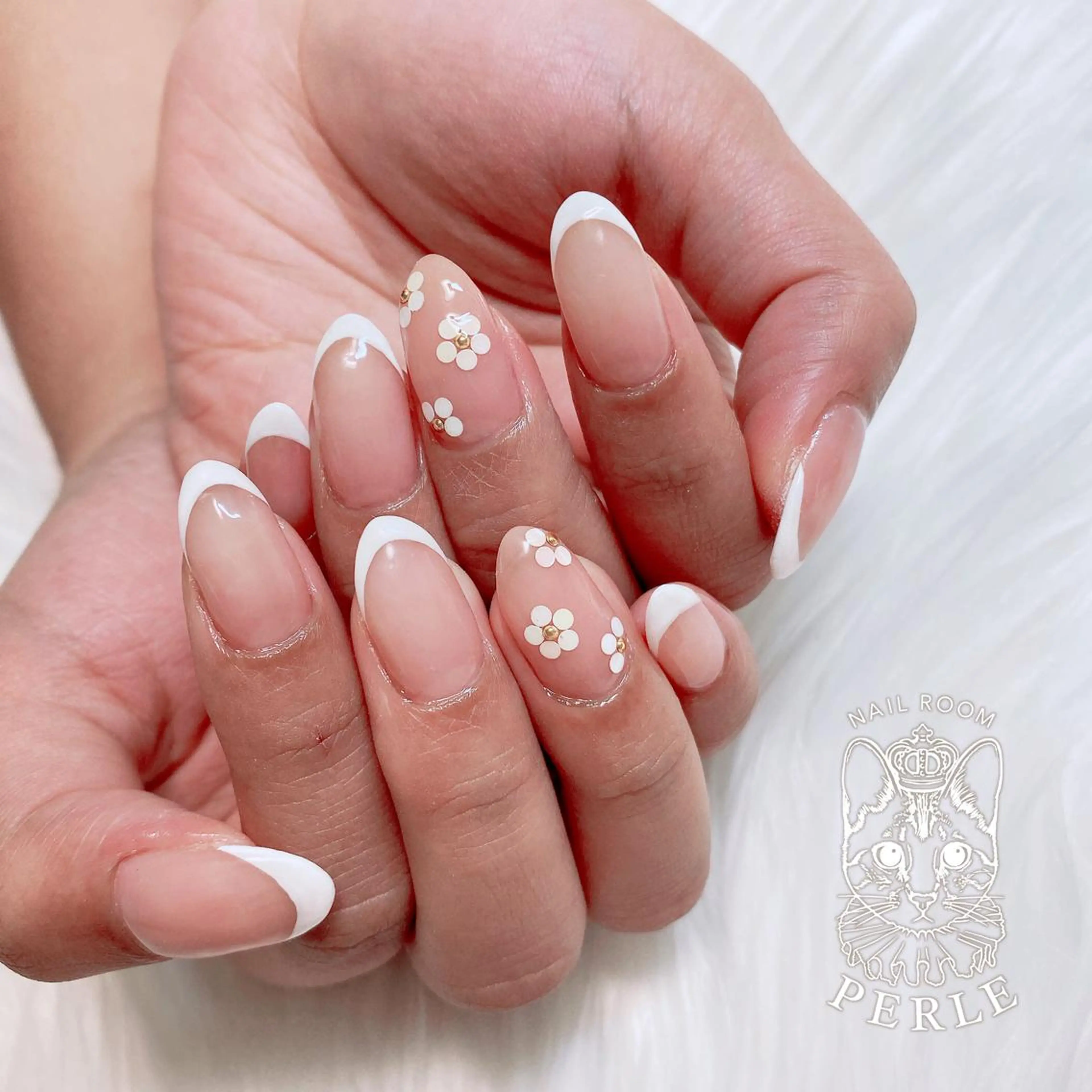 ネイル ハンドネイル nail room Perleのネイルデザイン