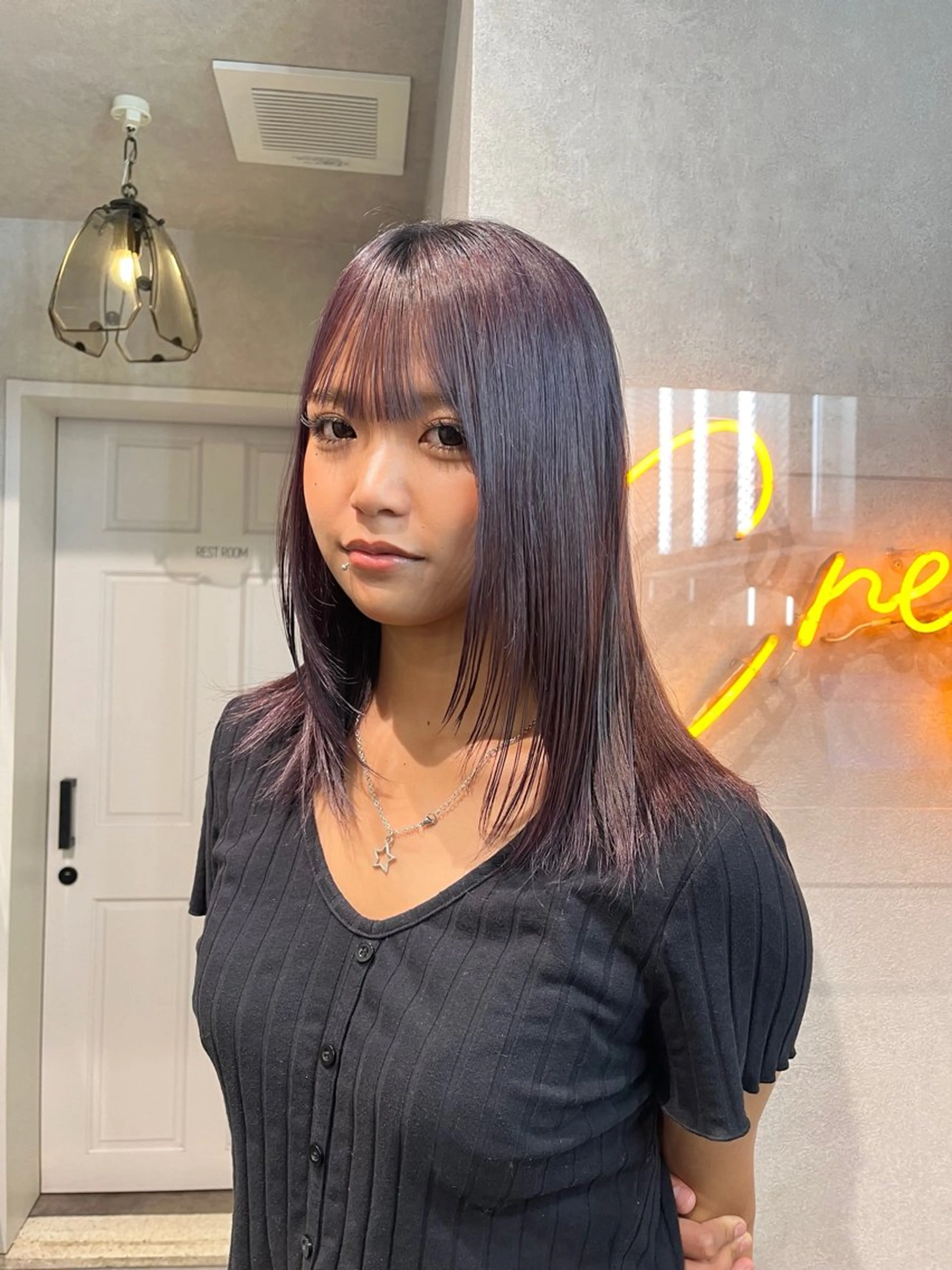 セミロング カラー ブラウンカラー ラベンダーカラー ラベンダーピンク ピンクカラー ピンクブラウン ヘアカラー レイヤー/艶カラー/ KIHO🥥︎のヘアスタイル