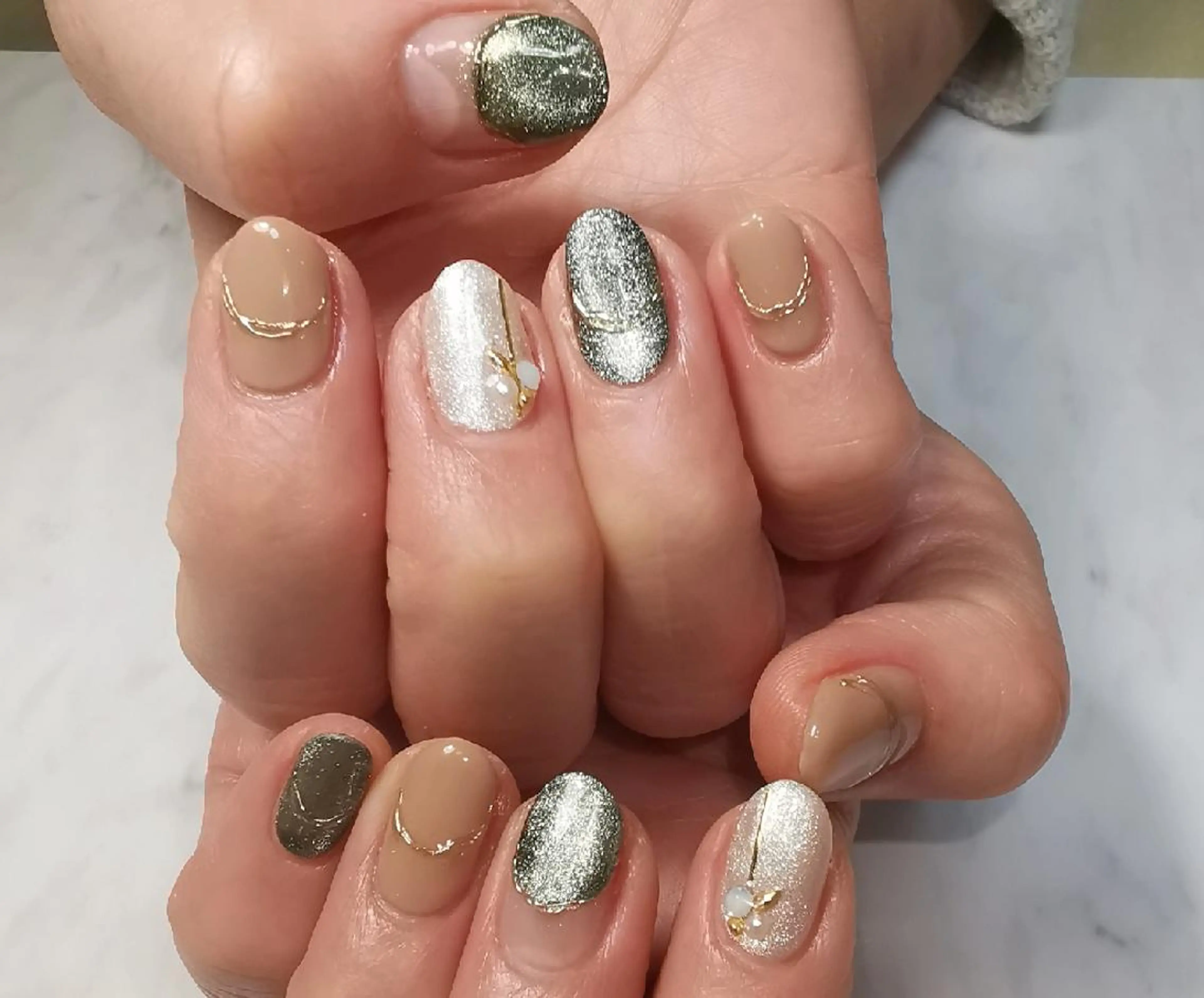 ネイル ミラーネイル ハンドネイル reve あやののネイルデザイン