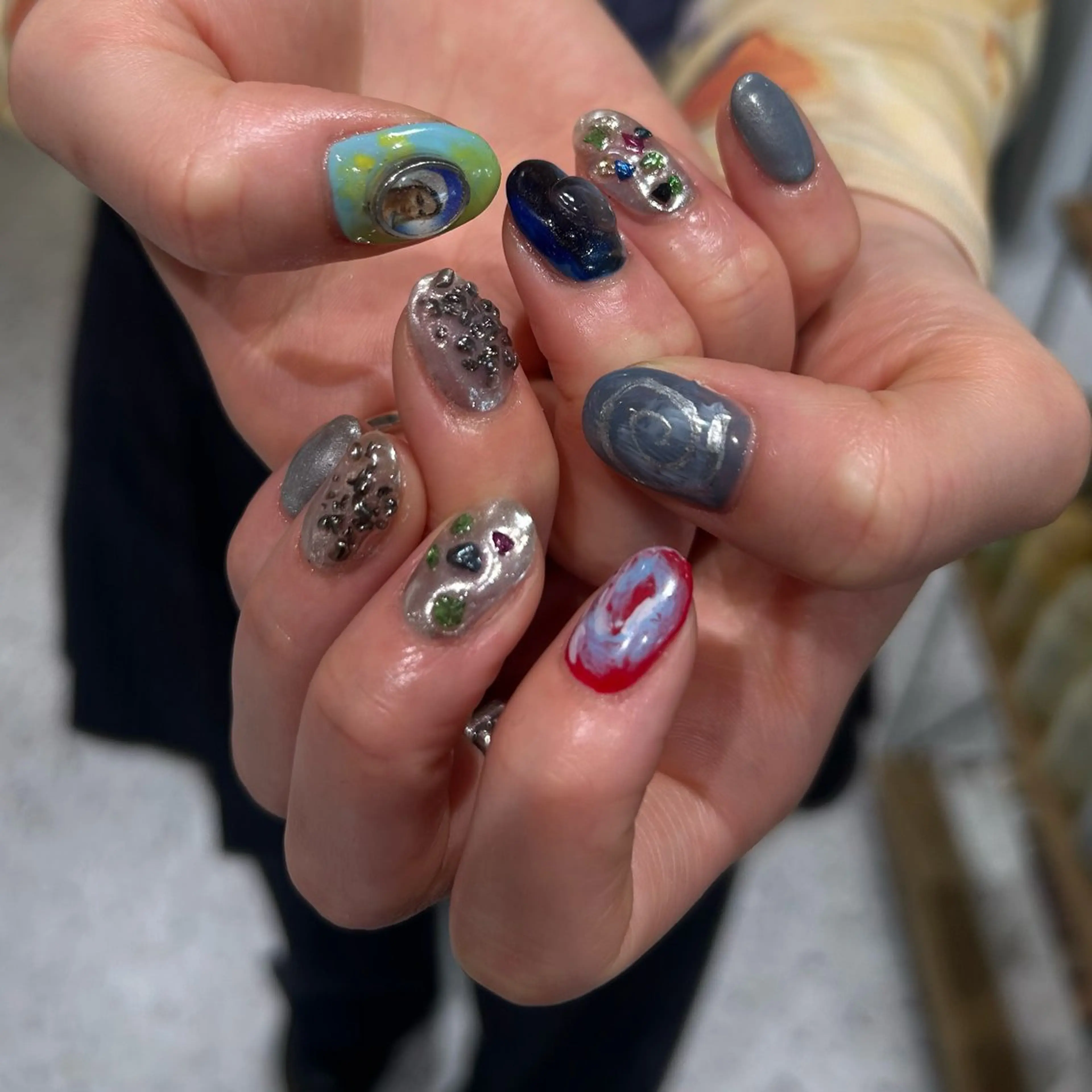 ネイル ハンドネイル ハンドケア OAK所属・個性派ネイル シノのネイルデザイン