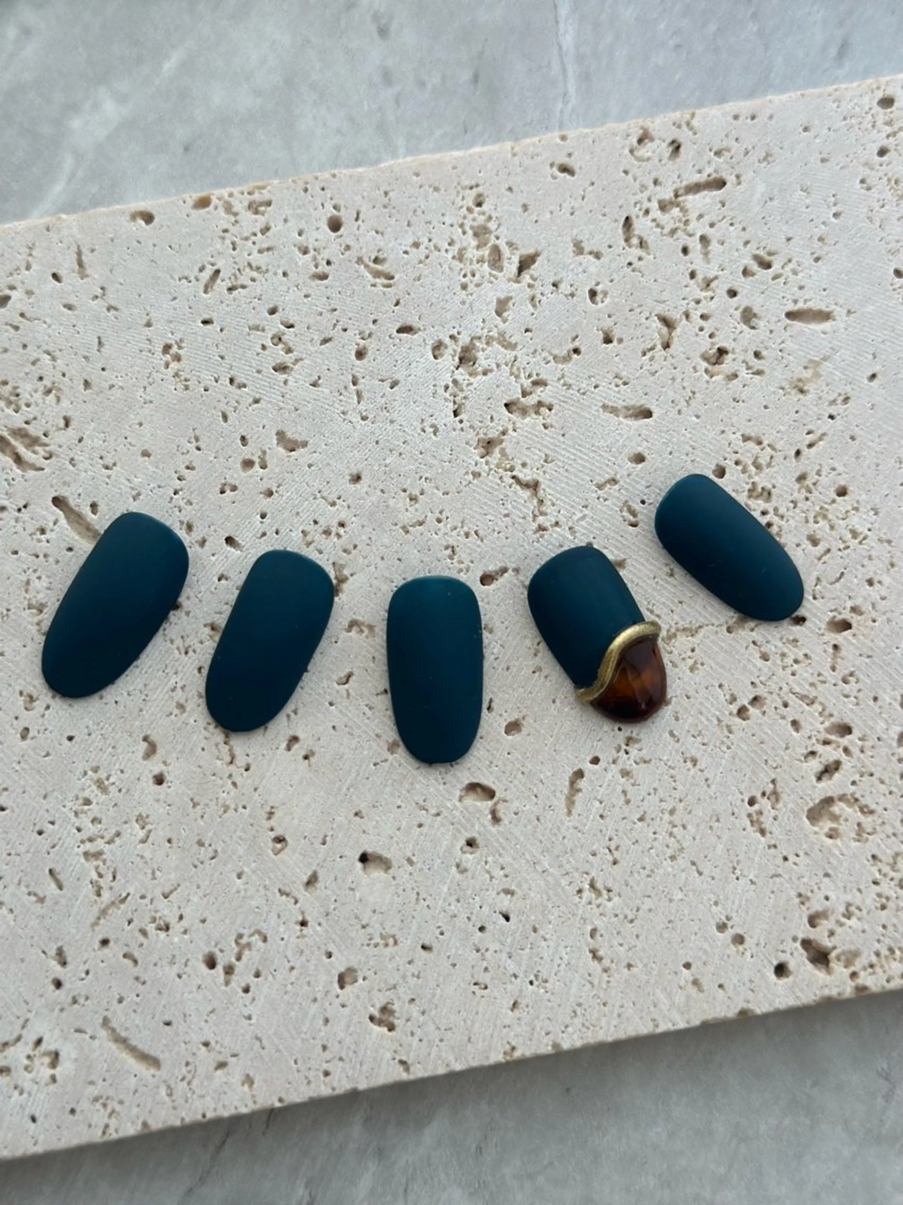 【オフなし】🎀 ワンカラー＋アート（1​〜​2本）✨持ち込みデザインもOK📷／店頭サンプルからも選べます✨当日本数変更可の写真