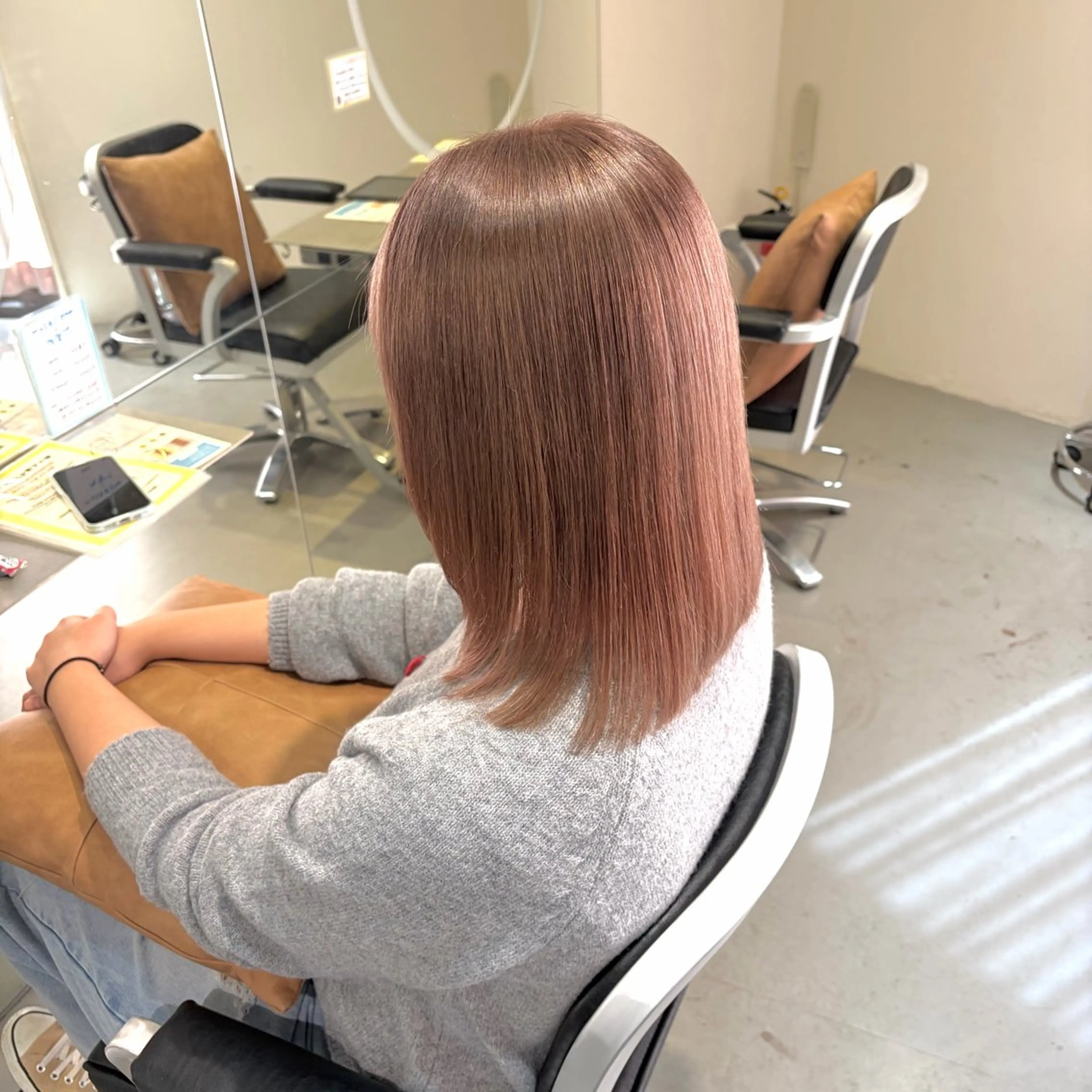 カラー ベージュカラー ヘアカラー トリートメント やまき さきねのヘアスタイル