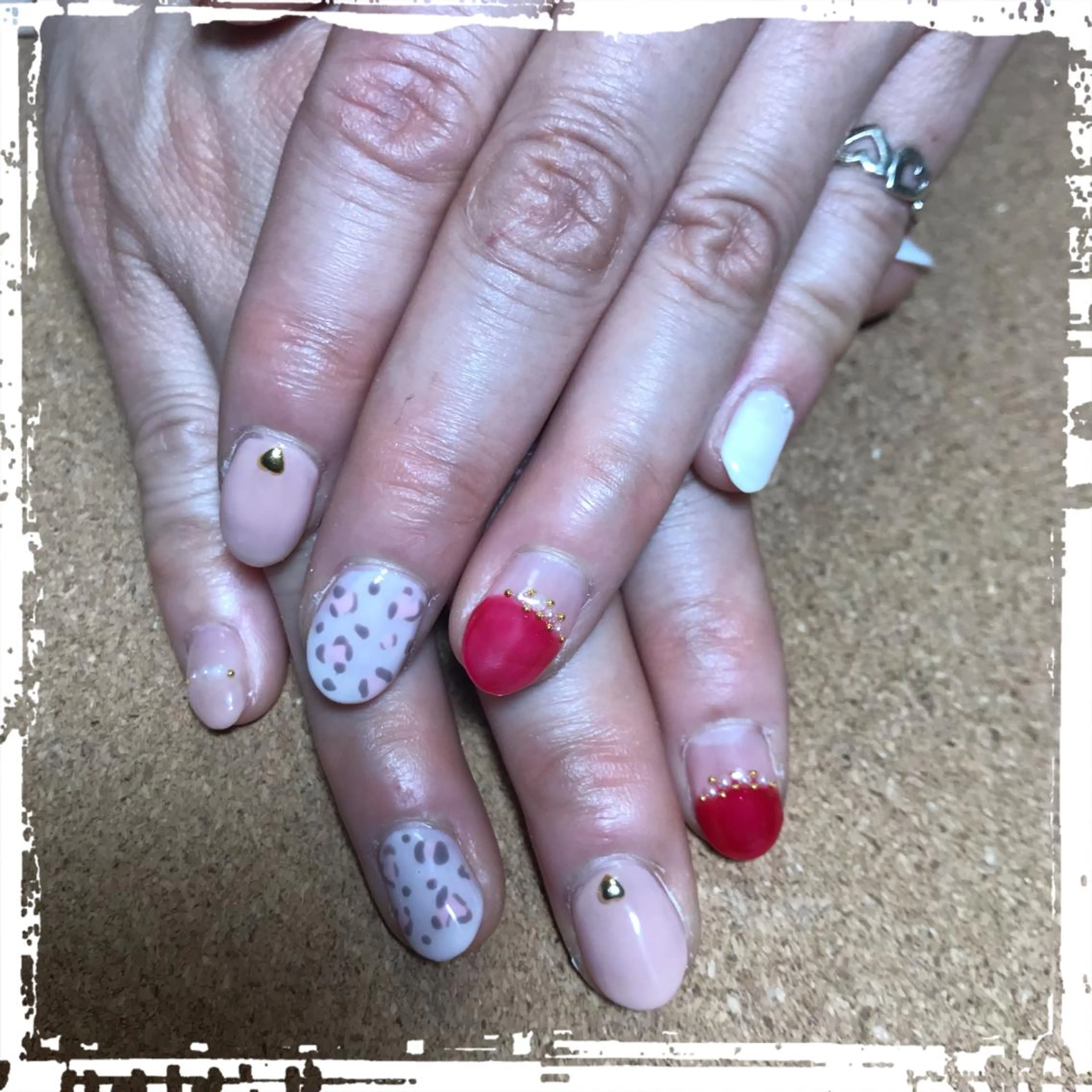 ネイル 寺山 千鶴のネイルデザイン