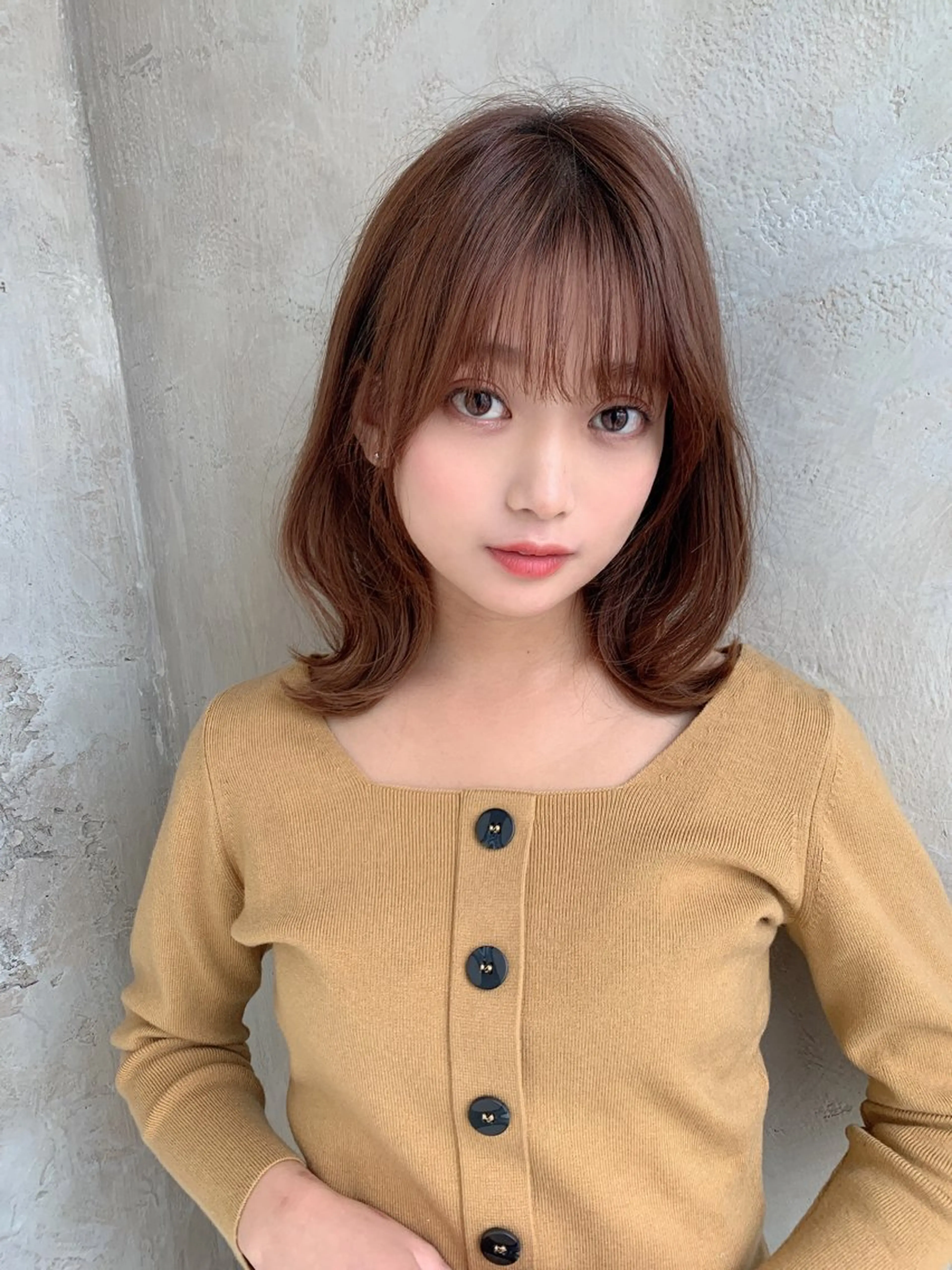 ミディアム カラー カット ヘアカラー トリートメント 新宿✨顔周りカット 韓国ヘア/坂本亜裟海のヘアスタイル