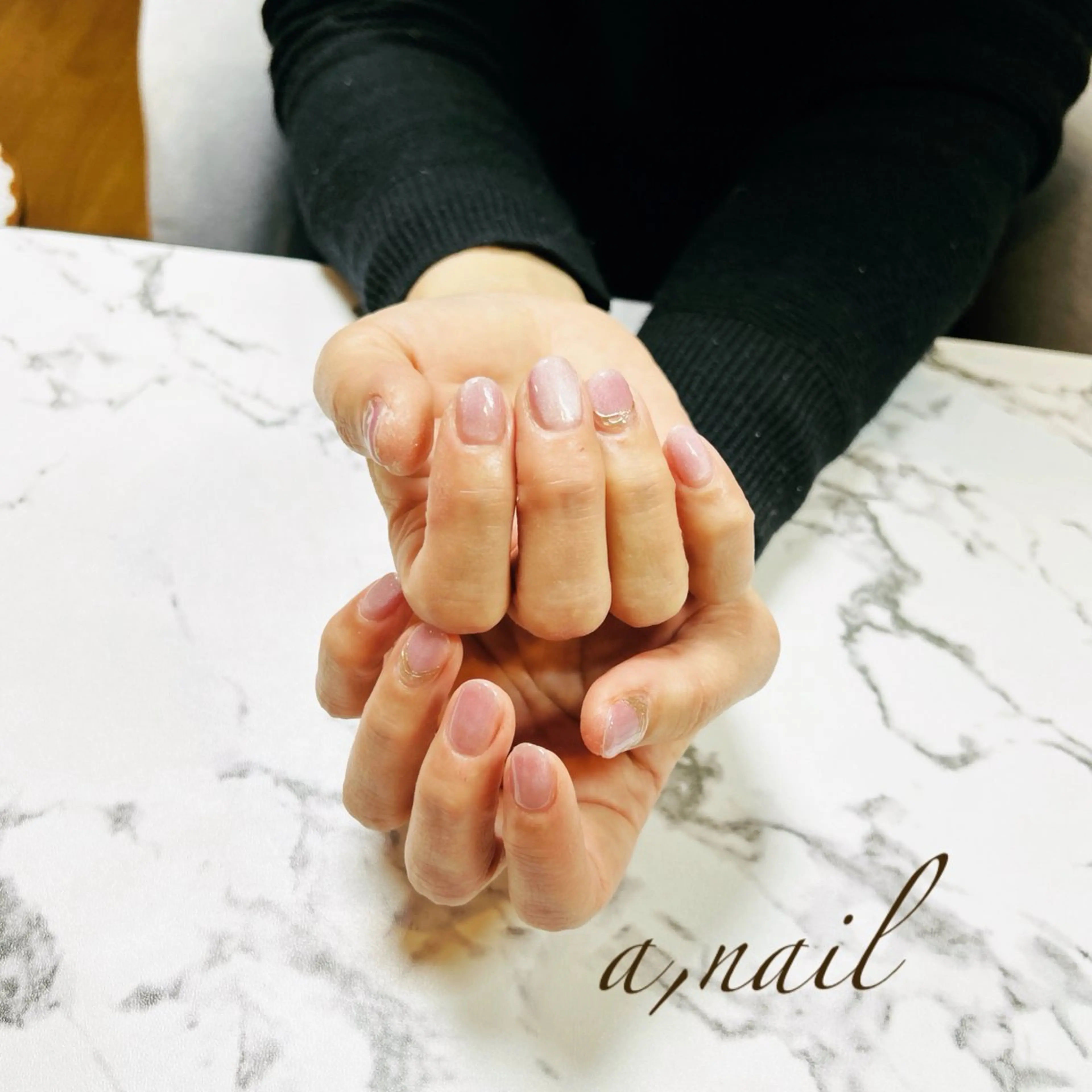 ネイル ジェルネイル キラキラネイル マグネットネイル ミラーネイル シンプルネイル ハンドネイル ネイルサロン エーネイルのネイルデザイン