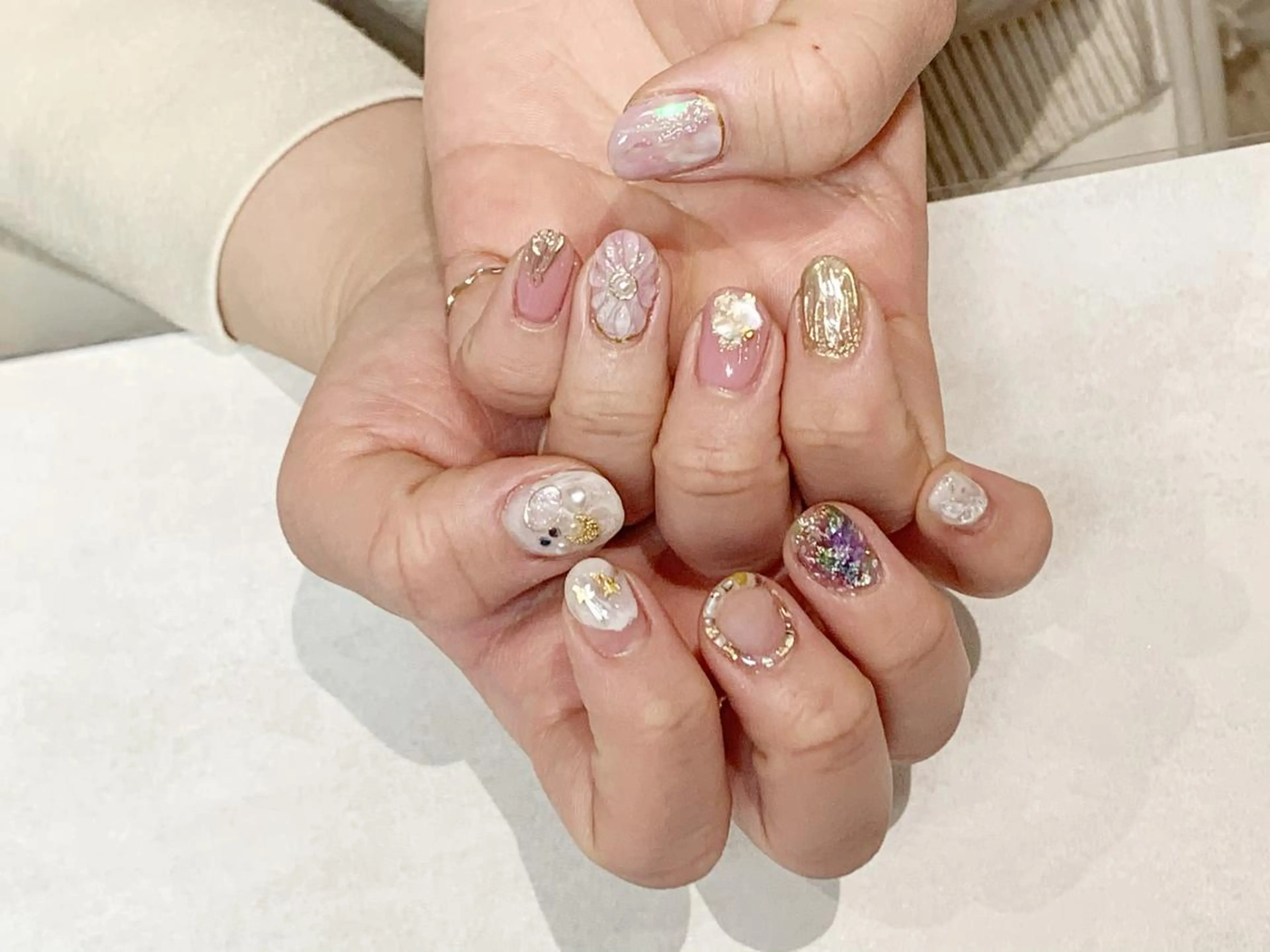 ネイル ハンドネイル 金田 純香のネイルデザイン