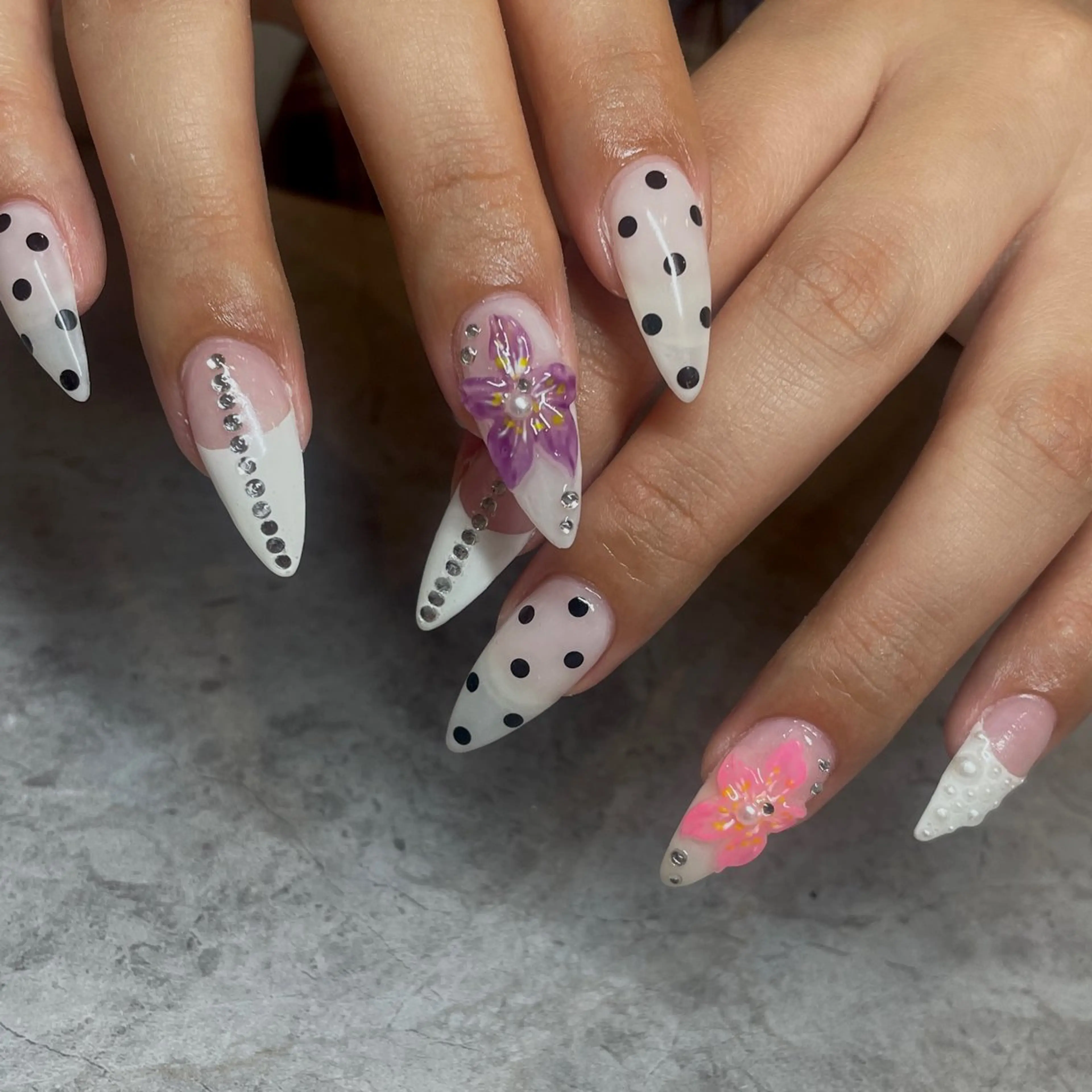ネイル ハンドネイル IROHA NAIL nanaのネイルデザイン
