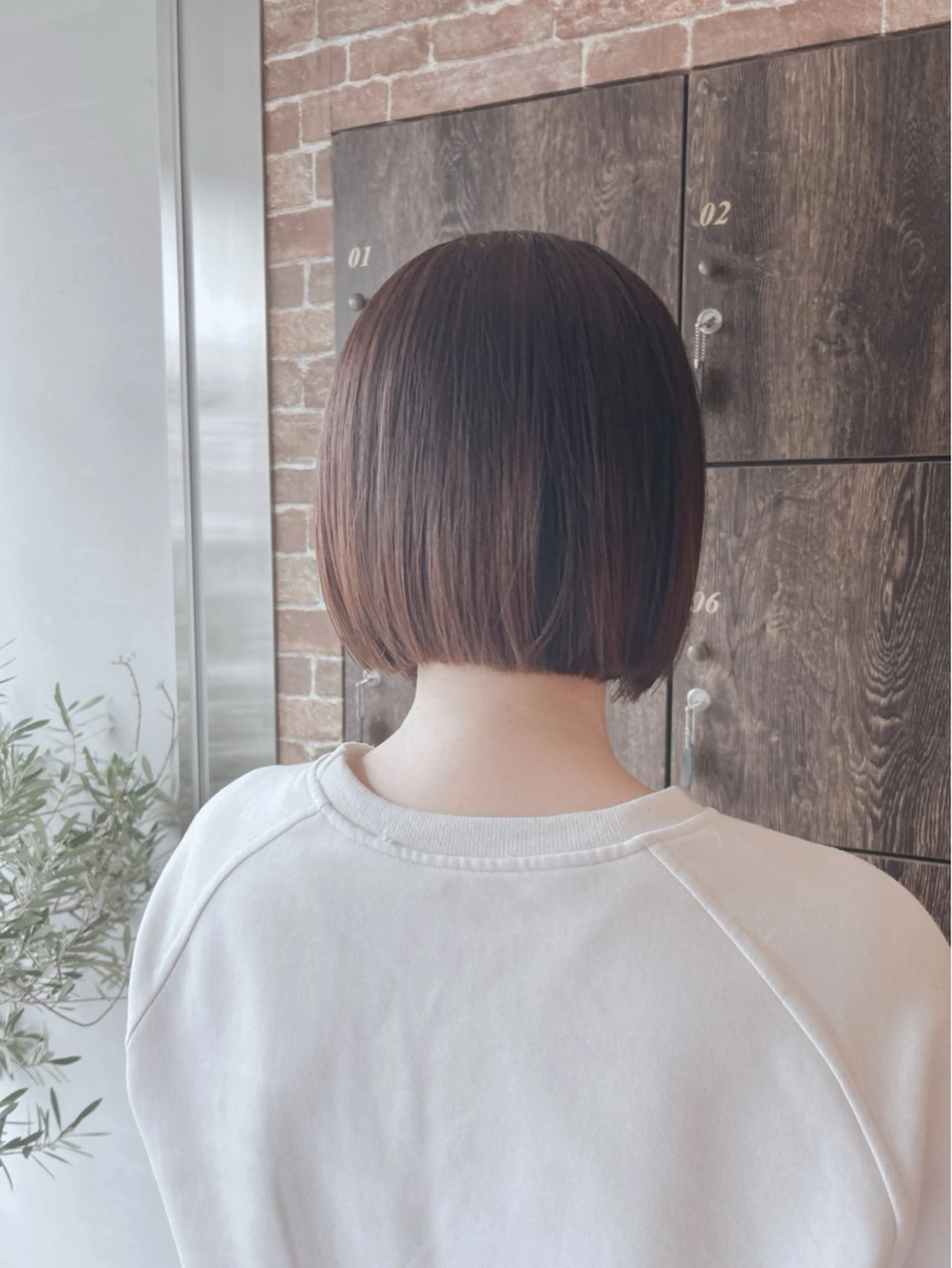 ミディアム ボブ yui nishiwakiのヘアスタイル