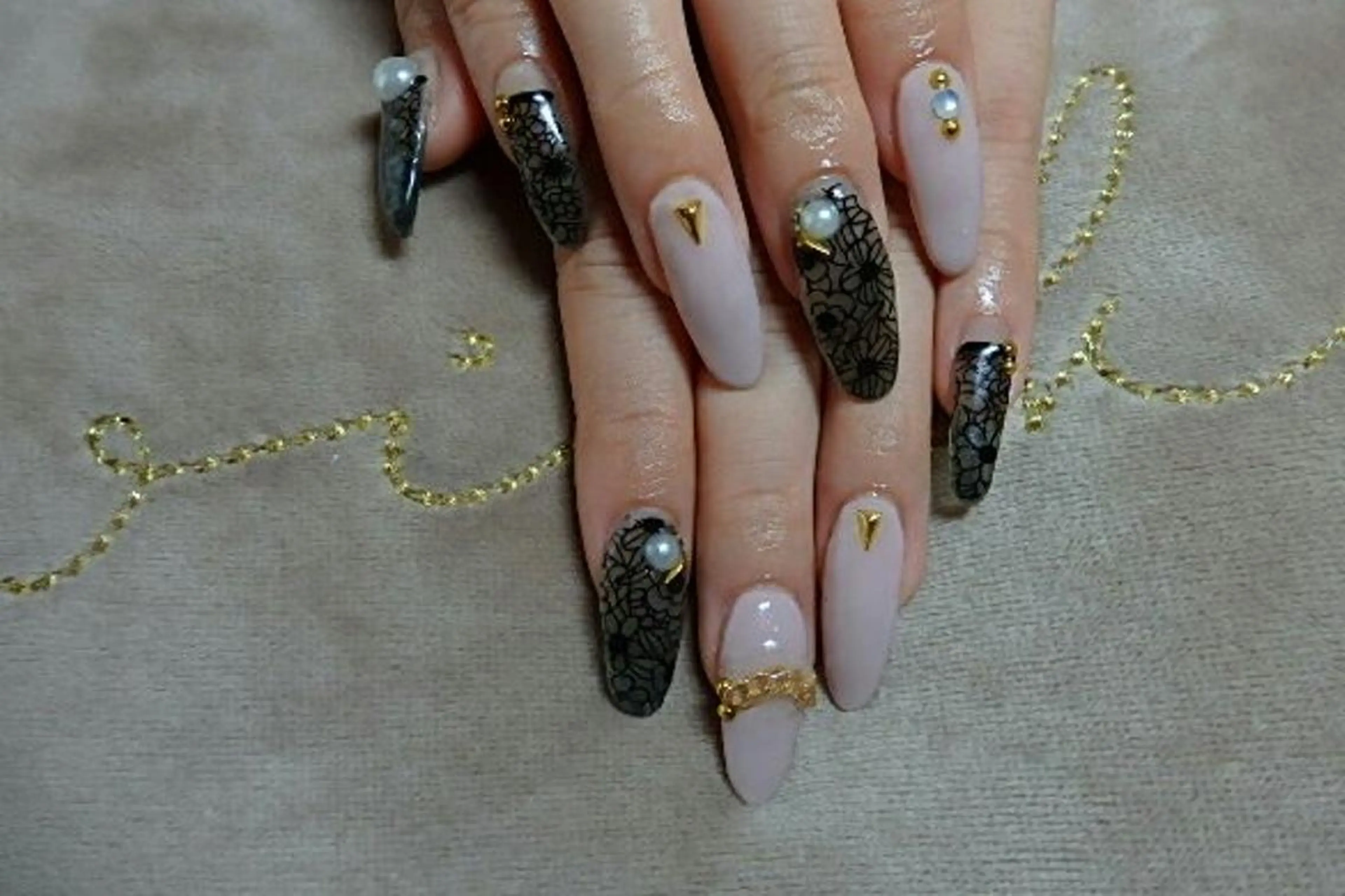 ネイル LAVISH nail salonのネイルデザイン