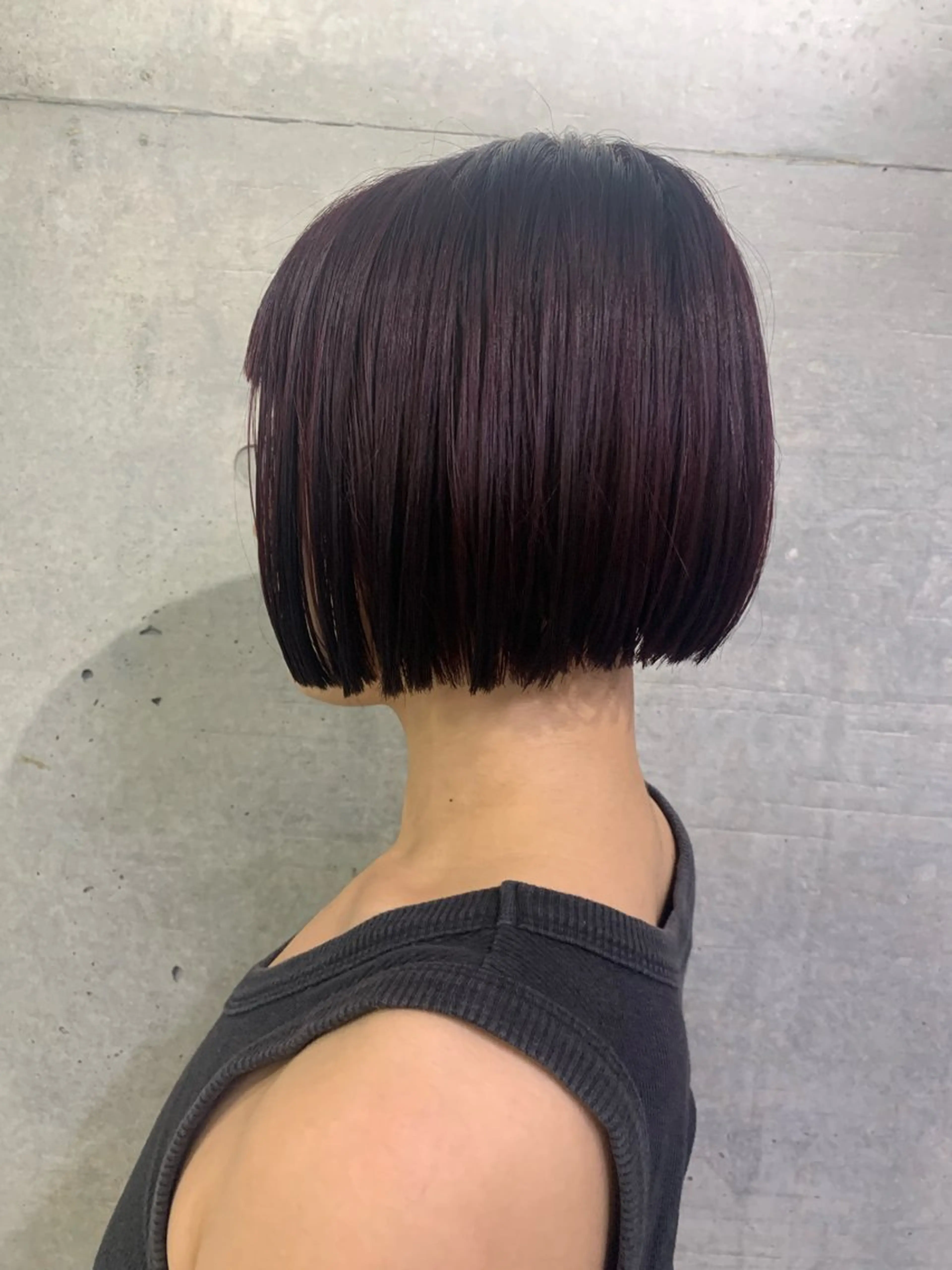 セミロング カラー ブリーチ ブリーチなしカラー レッドカラー ヘアカラー トリートメント THE./ブリーチ 透感カラー/髪質改善のヘアスタイル