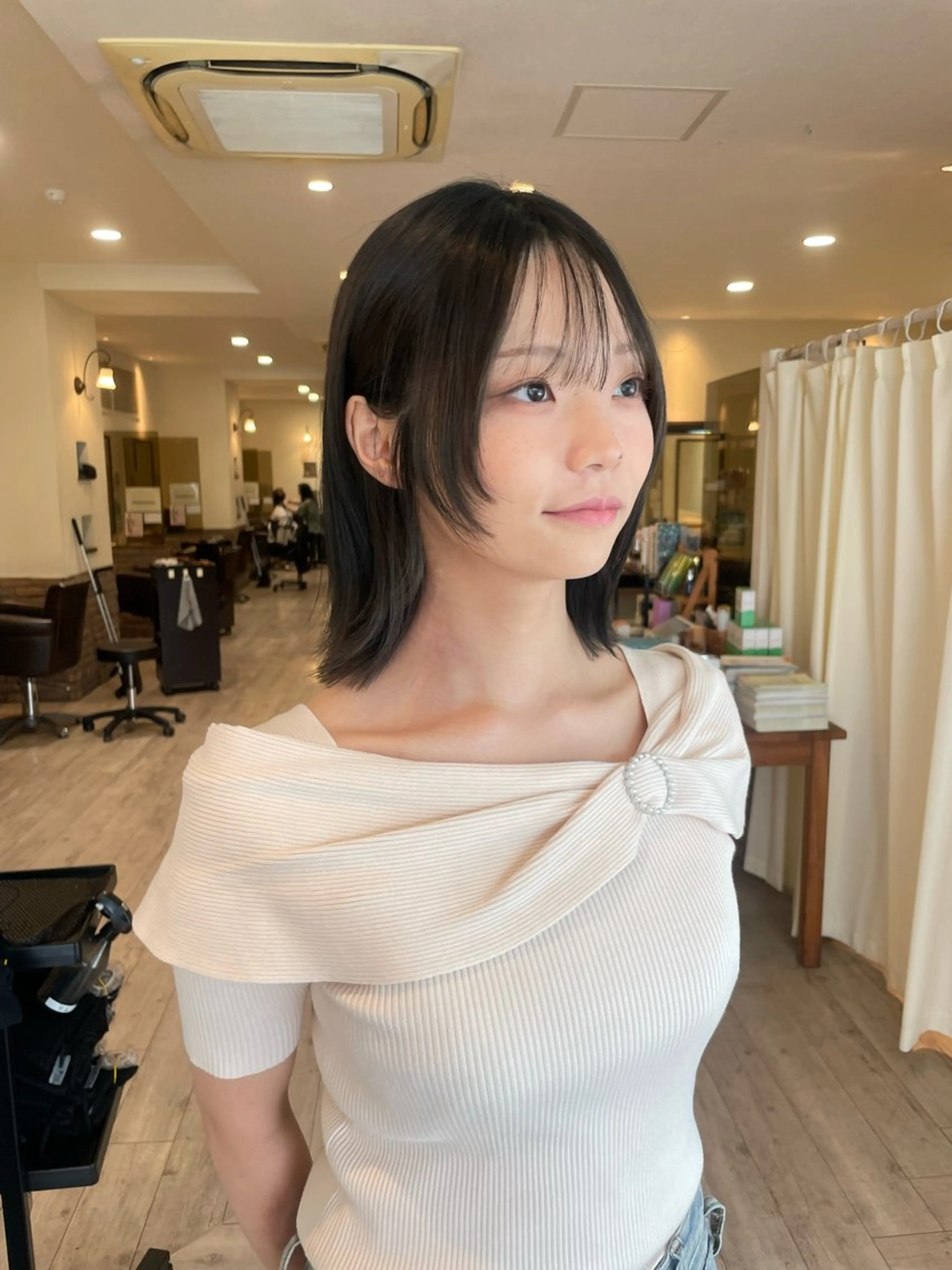 【✨❄️2月平日限定特別クーポン⛄️✨】カット＋艶カラー＋潤いトリートメント¥8800🌈の写真