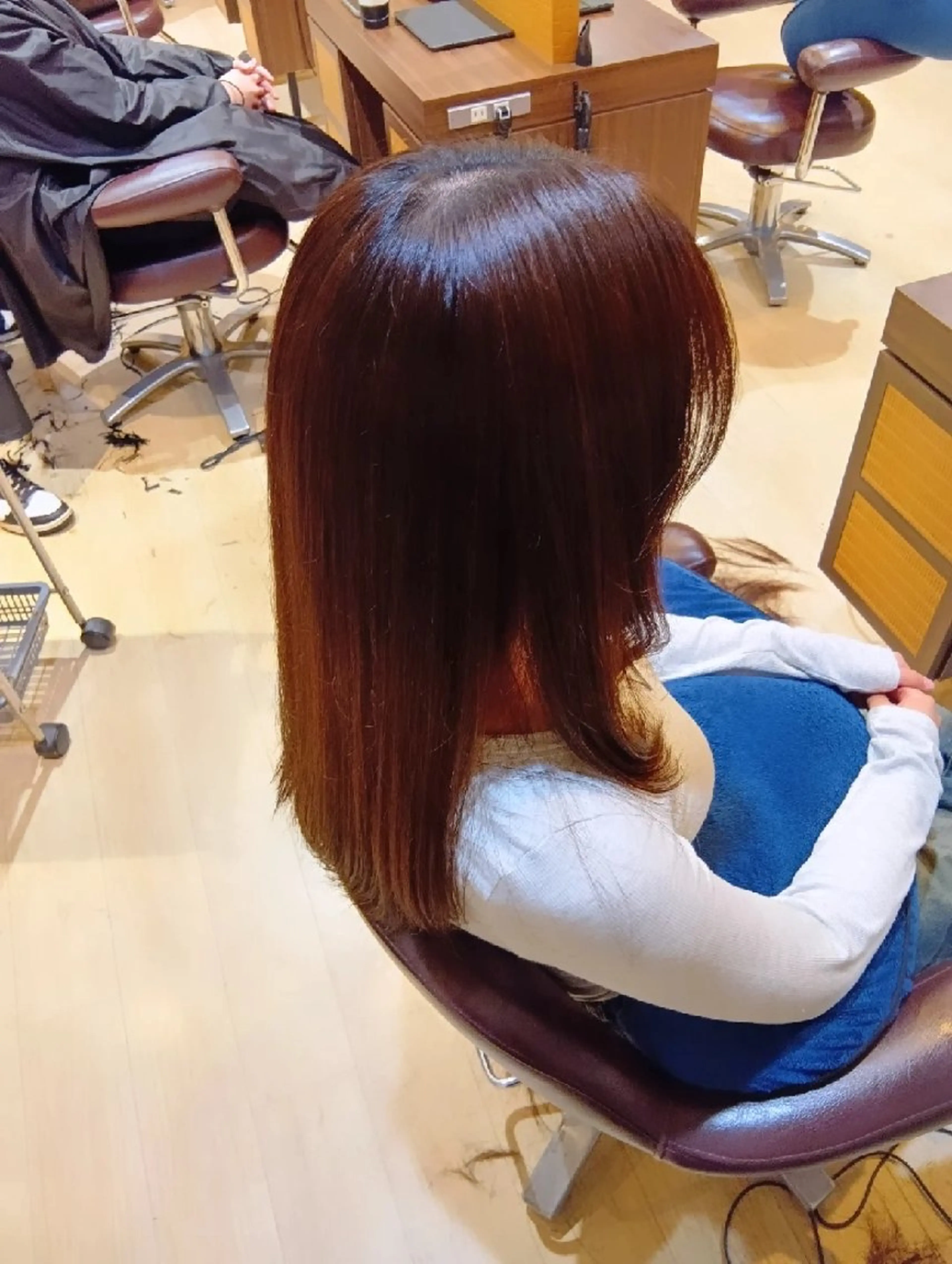 ロング デザインカット 顔周りカット 髪質改善 レイヤーカット 似合わせカット カット 小林暢🌟Orque 髪質改善サロン🌙のヘアスタイル