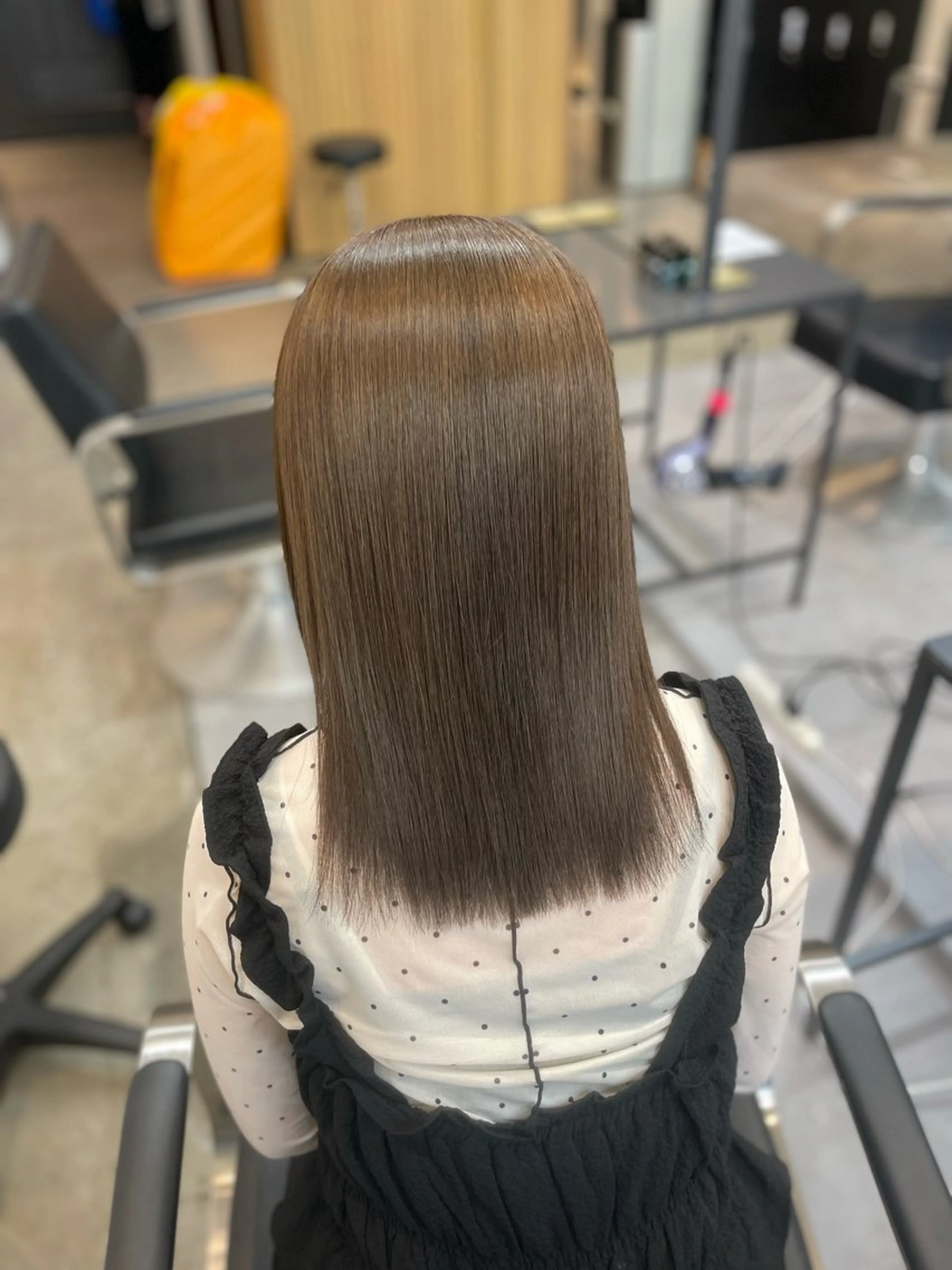 ミディアム ERINA 🐮RAFTOKYOのヘアスタイル