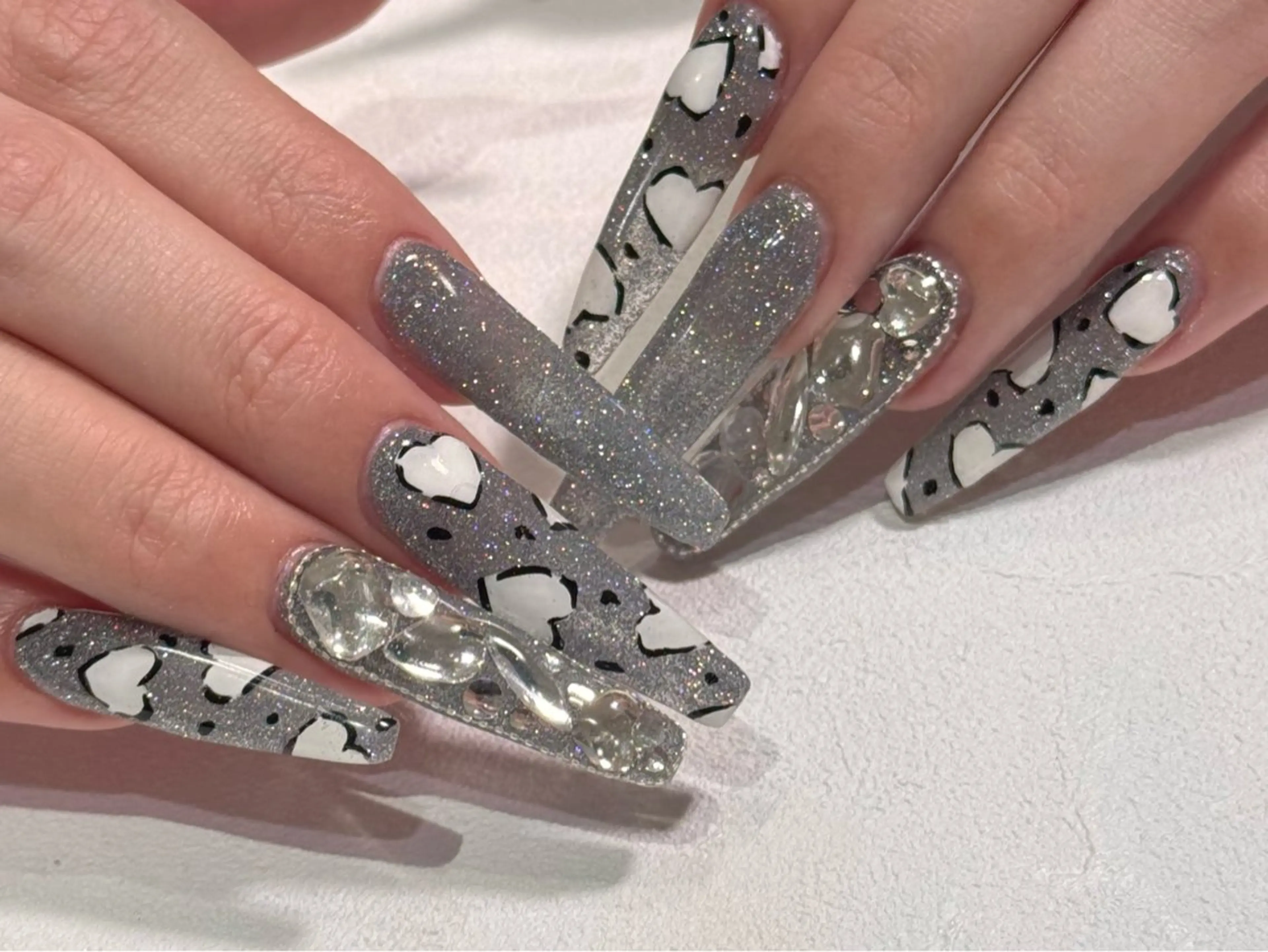 ネイル Merci𖤐´ 長谷川　【万代】のマツエク・マツパデザイン