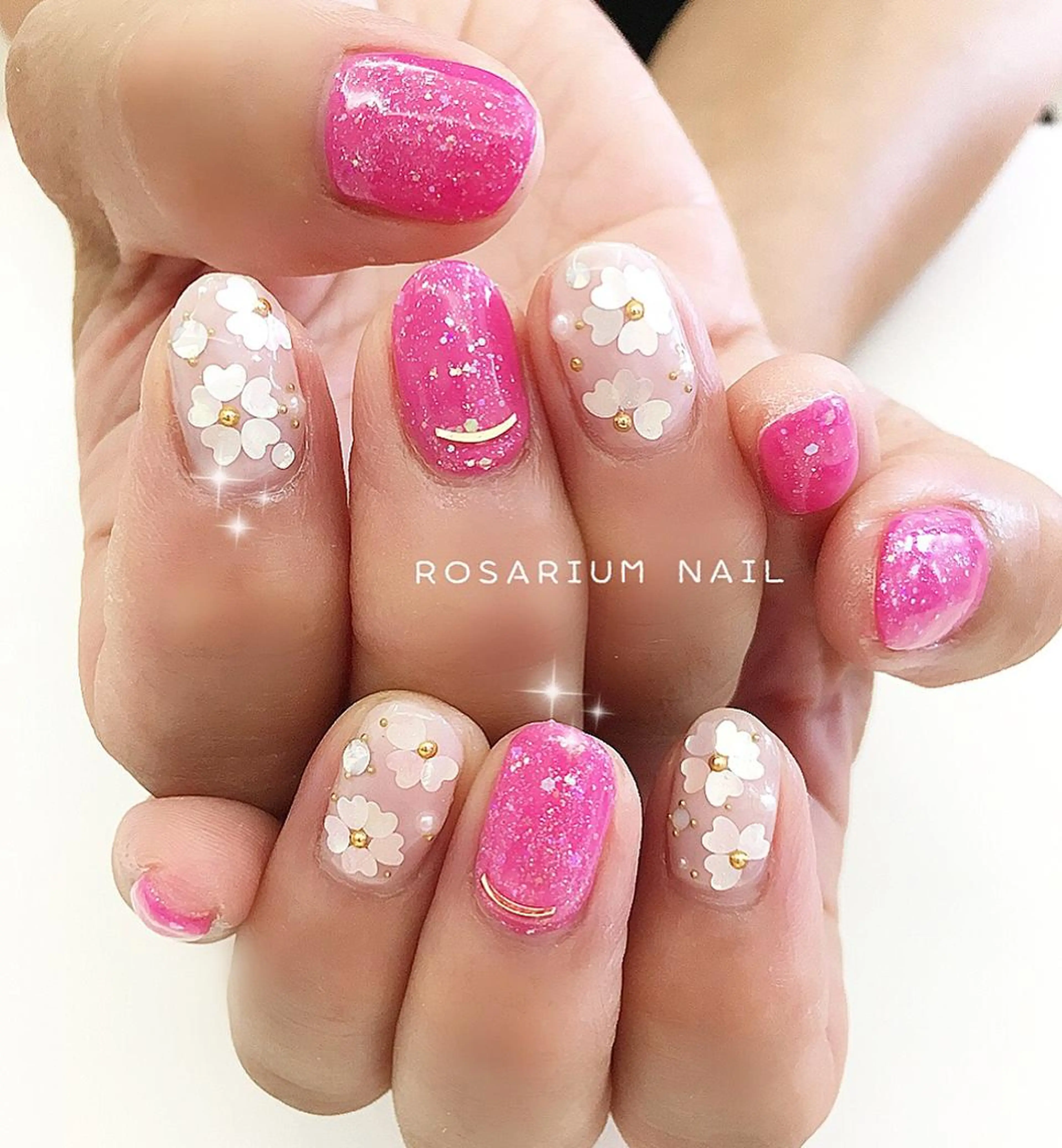 ネイル ROSA RIUMのネイルデザイン