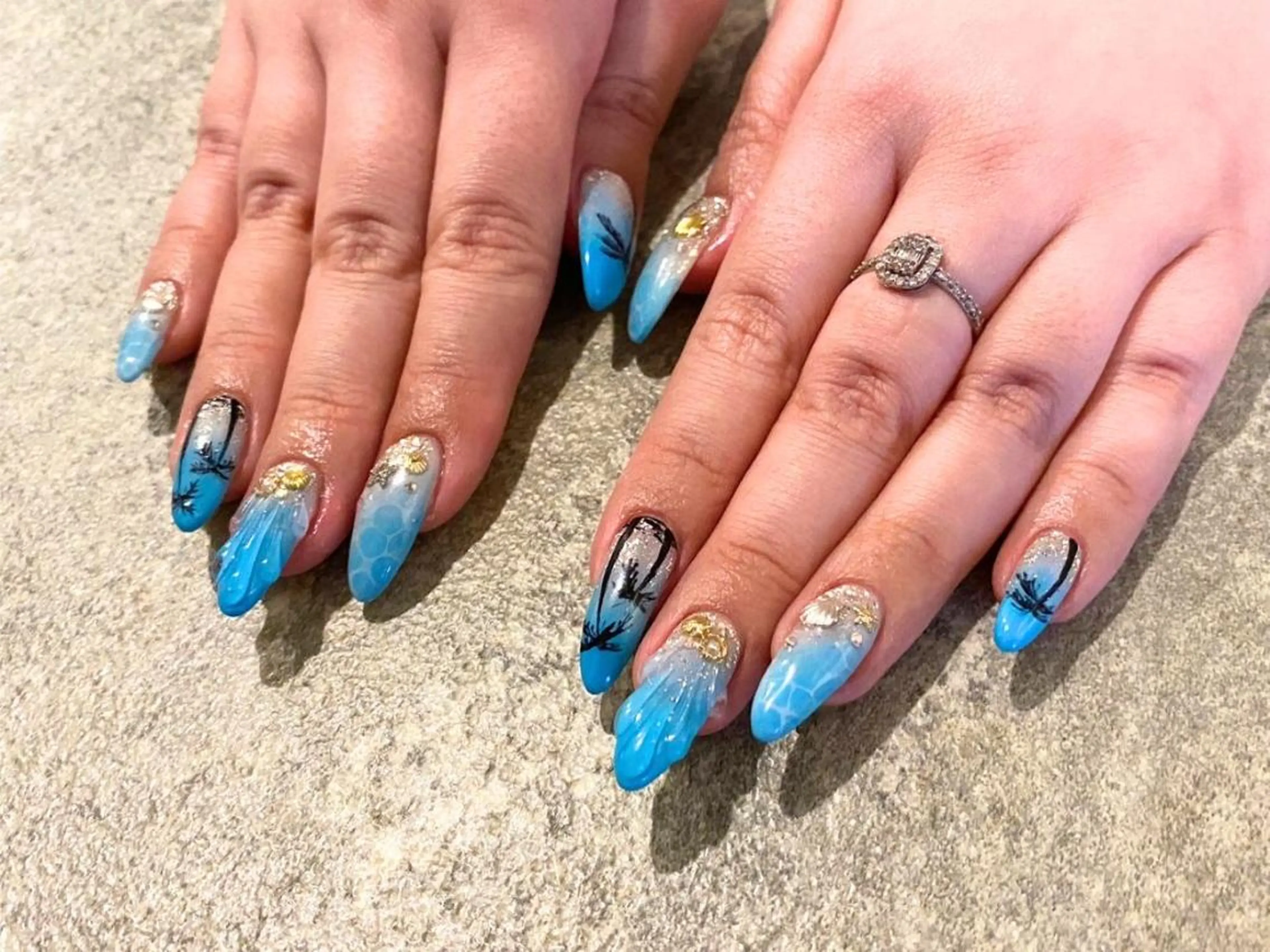 ネイル ジェルネイル 夏ネイル ハンドネイル 【やり放題専門店】 スカルプ＆長さ出しのネイルデザイン