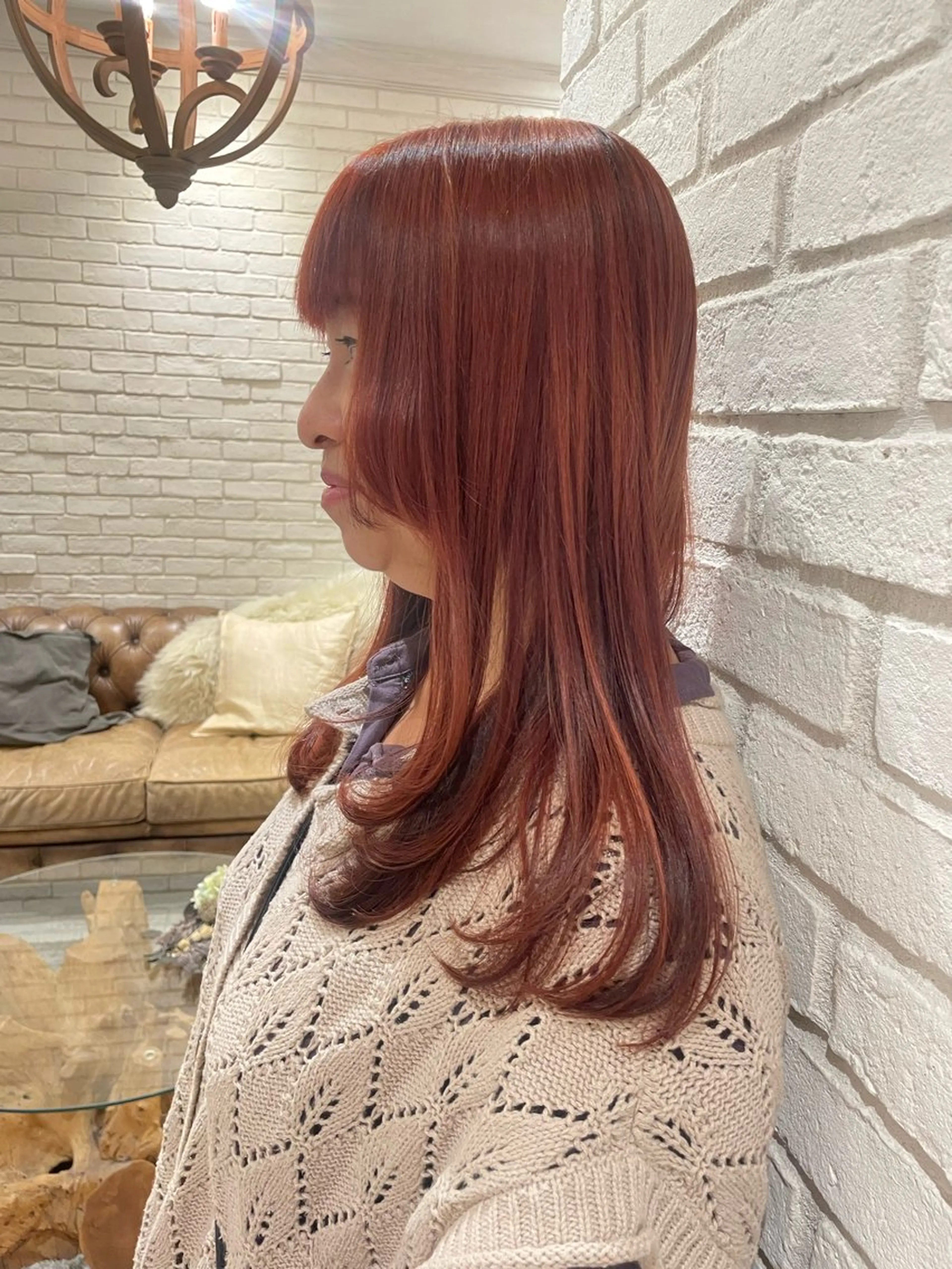 セミロング 顔まわりレイヤー 顔周りカット レイヤーカット シモカワ マシロのヘアスタイル