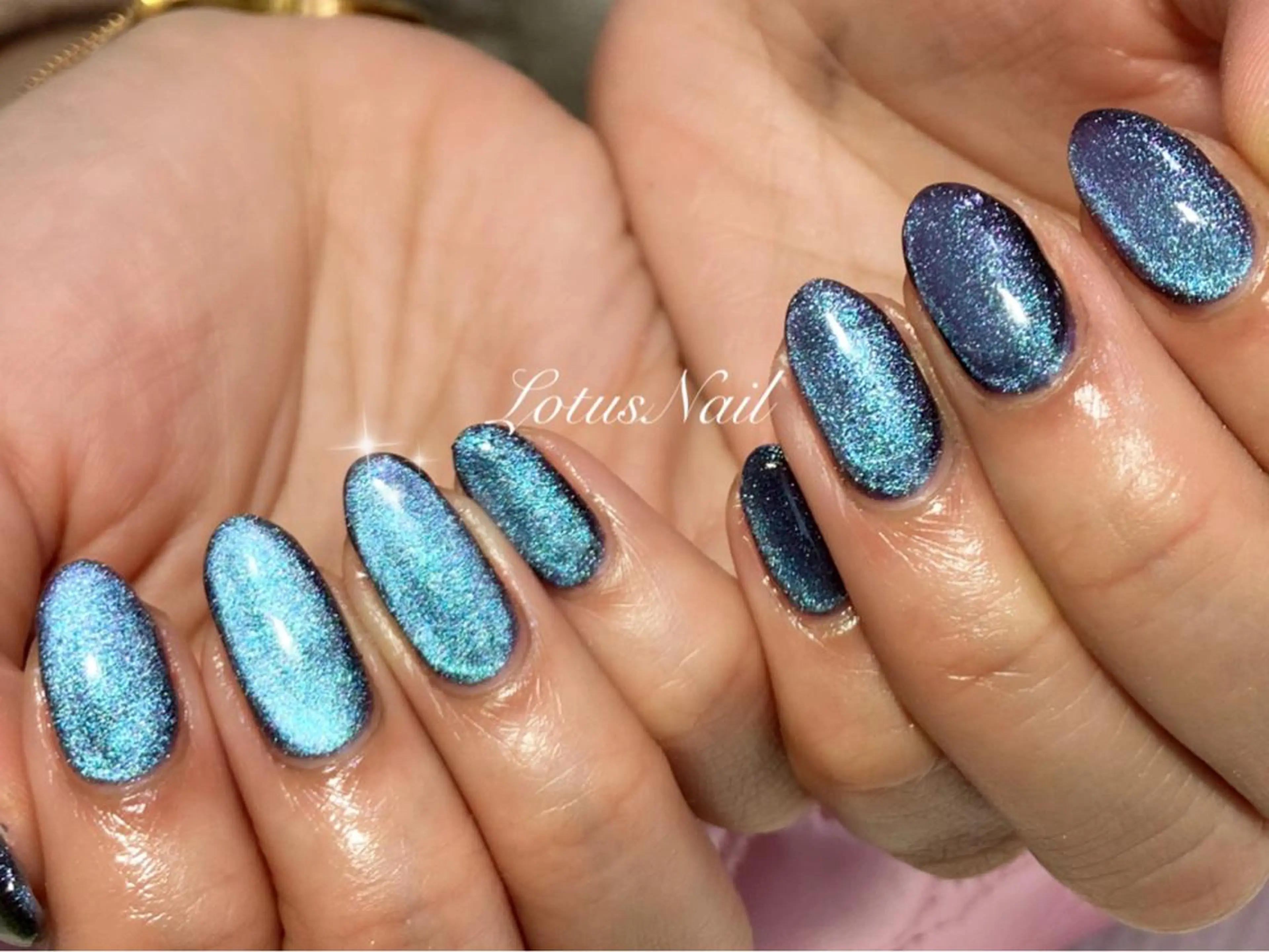 ネイル マグネットネイル Lotus Nailのネイルデザイン