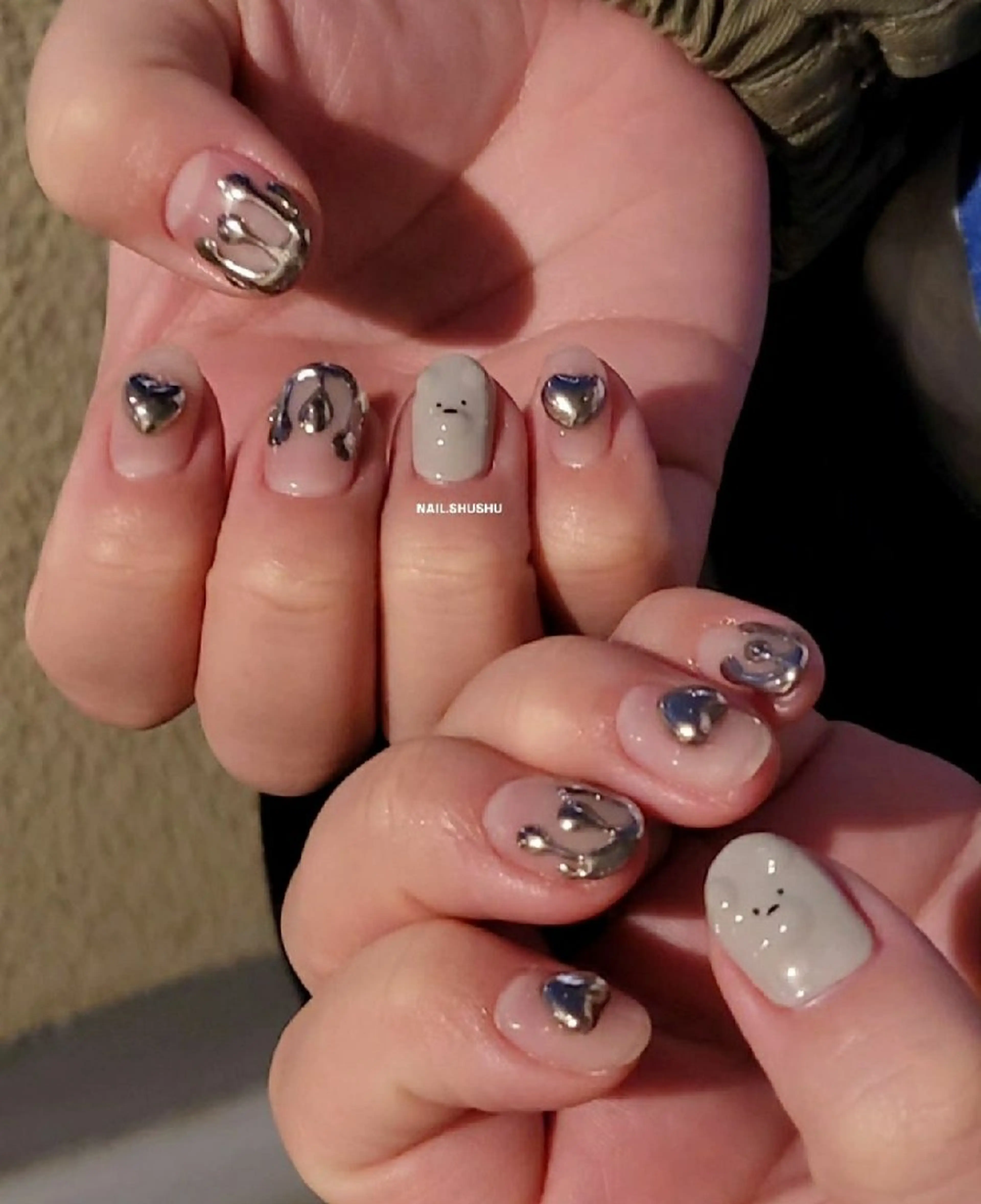 ネイル 持ち込み ニュアンスネイル ワンカラーネイル シンプルネイル 冬ネイル ハンドネイル 3dパーツ/流行り 👧shushu❤️のネイルデザイン
