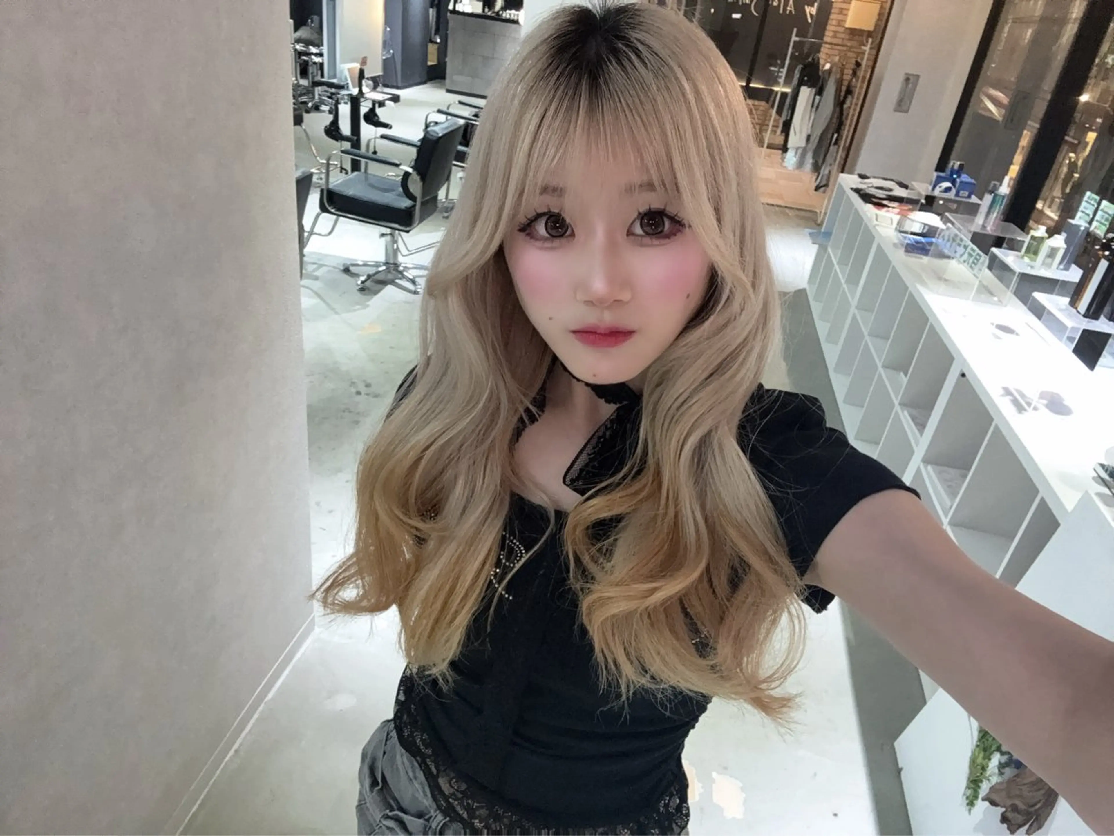 大阪ハイトーン/ ピンク/ かえでのヘアスタイル