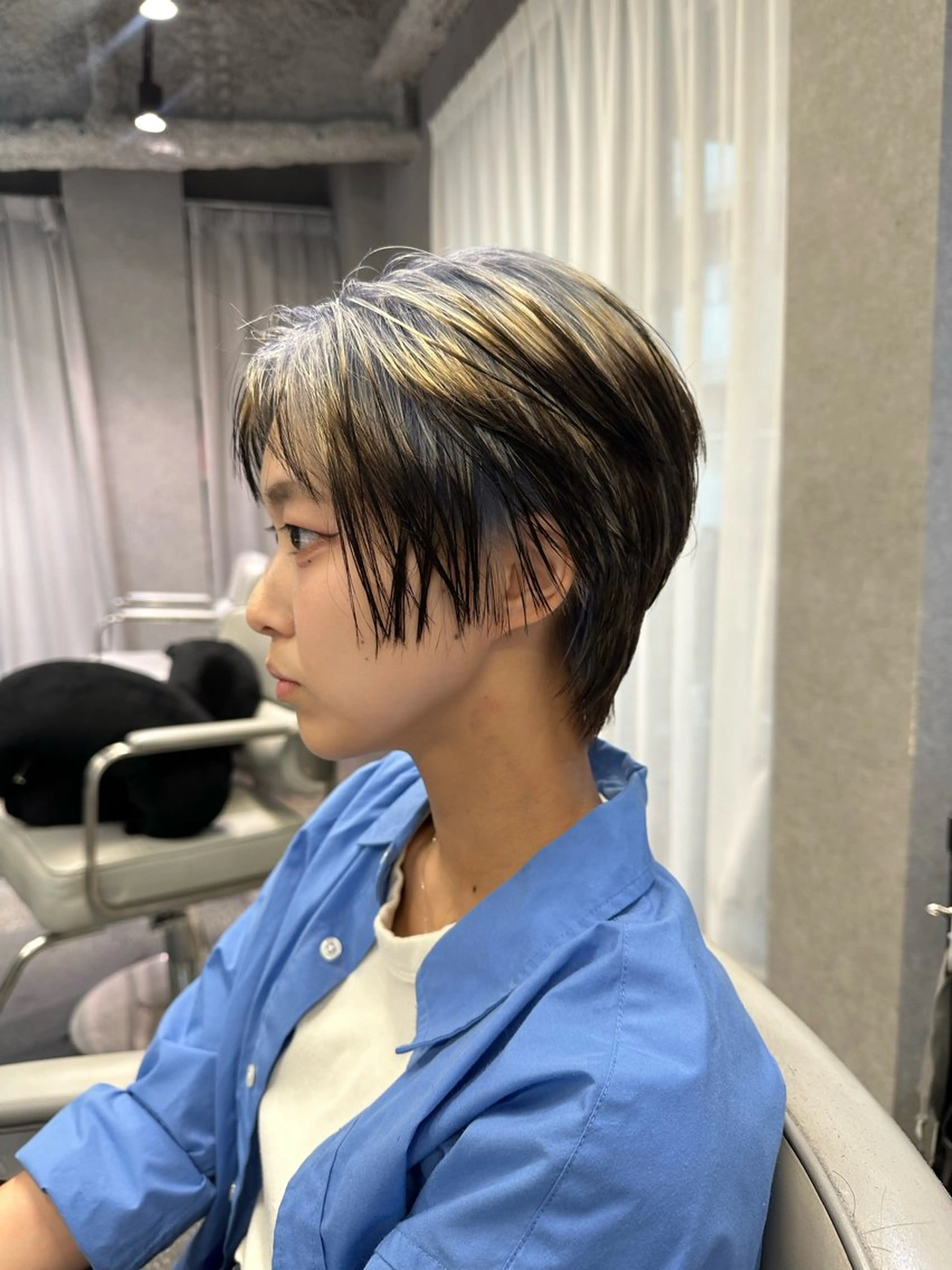 ショート カラー カット ヘアカラー トリートメント ケアブリーチ特化✨/ 艶カラー/エクステのヘアスタイル