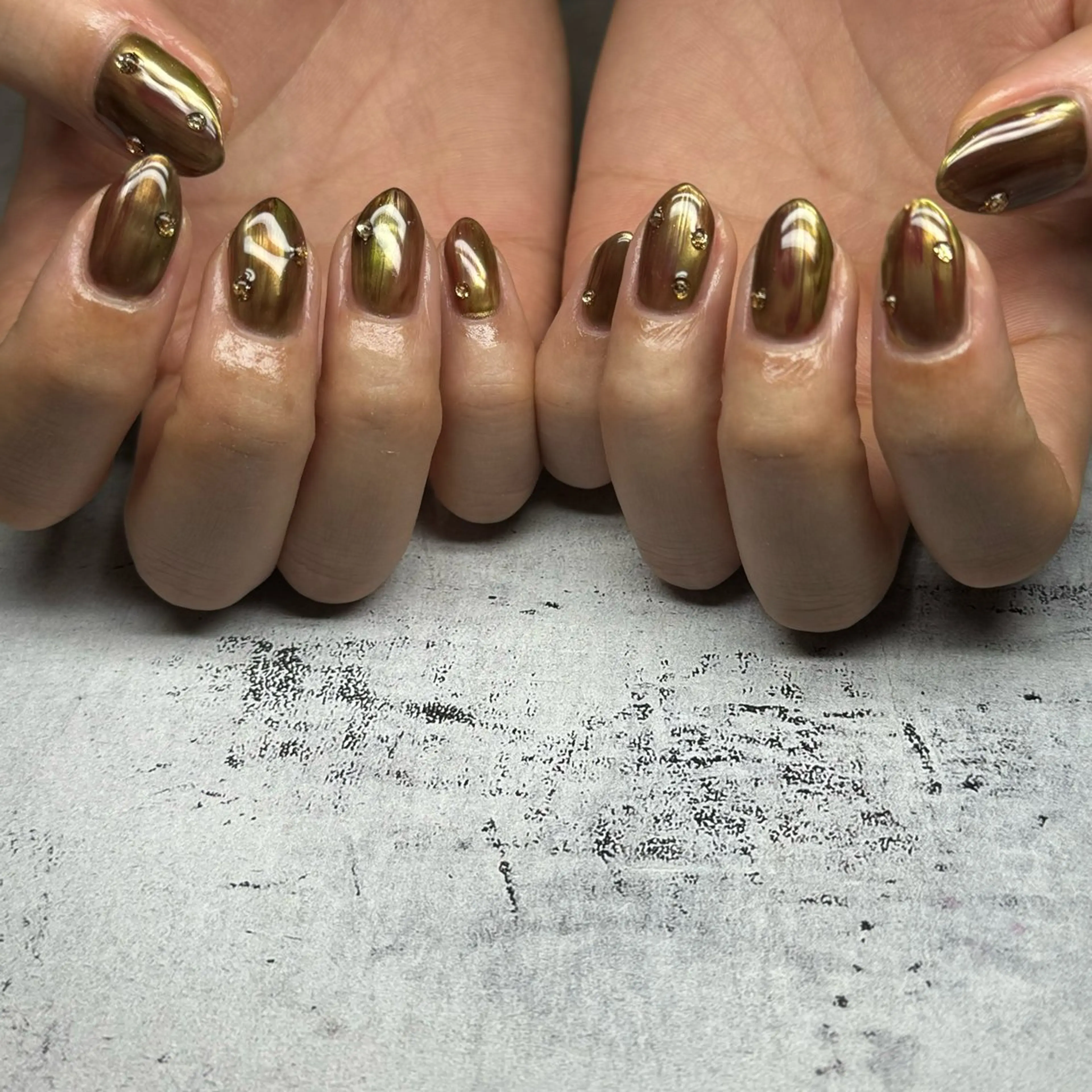 ネイル ハンドネイル 𝐫𝐚𝐢 𝐧𝐚𝐢𝐥の眉毛・アイブロウイメージ