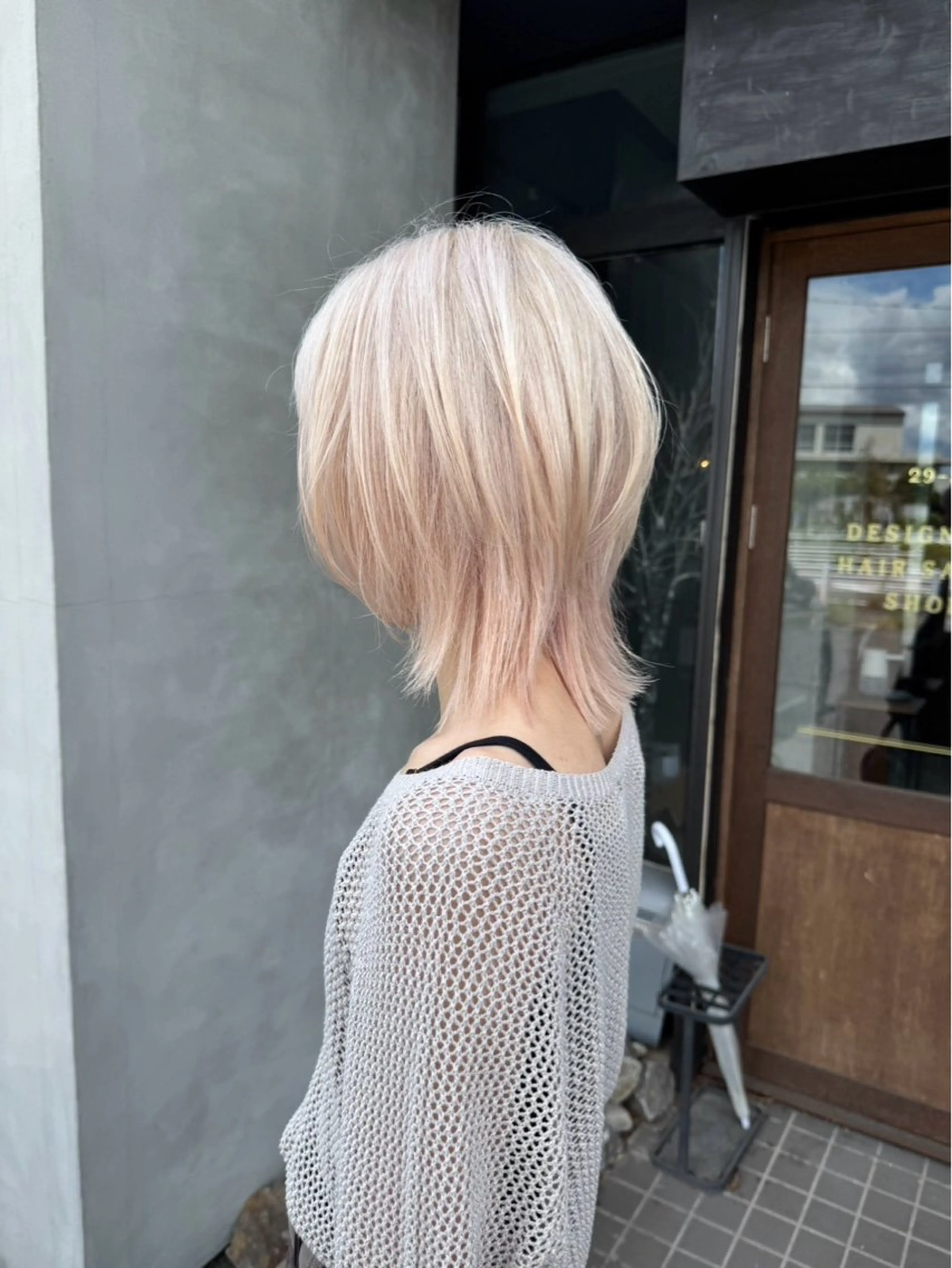 ミディアム カラー ヘアカラー ✨ハイトーン/暗髪/ ハイライト/松岡✨のヘアスタイル