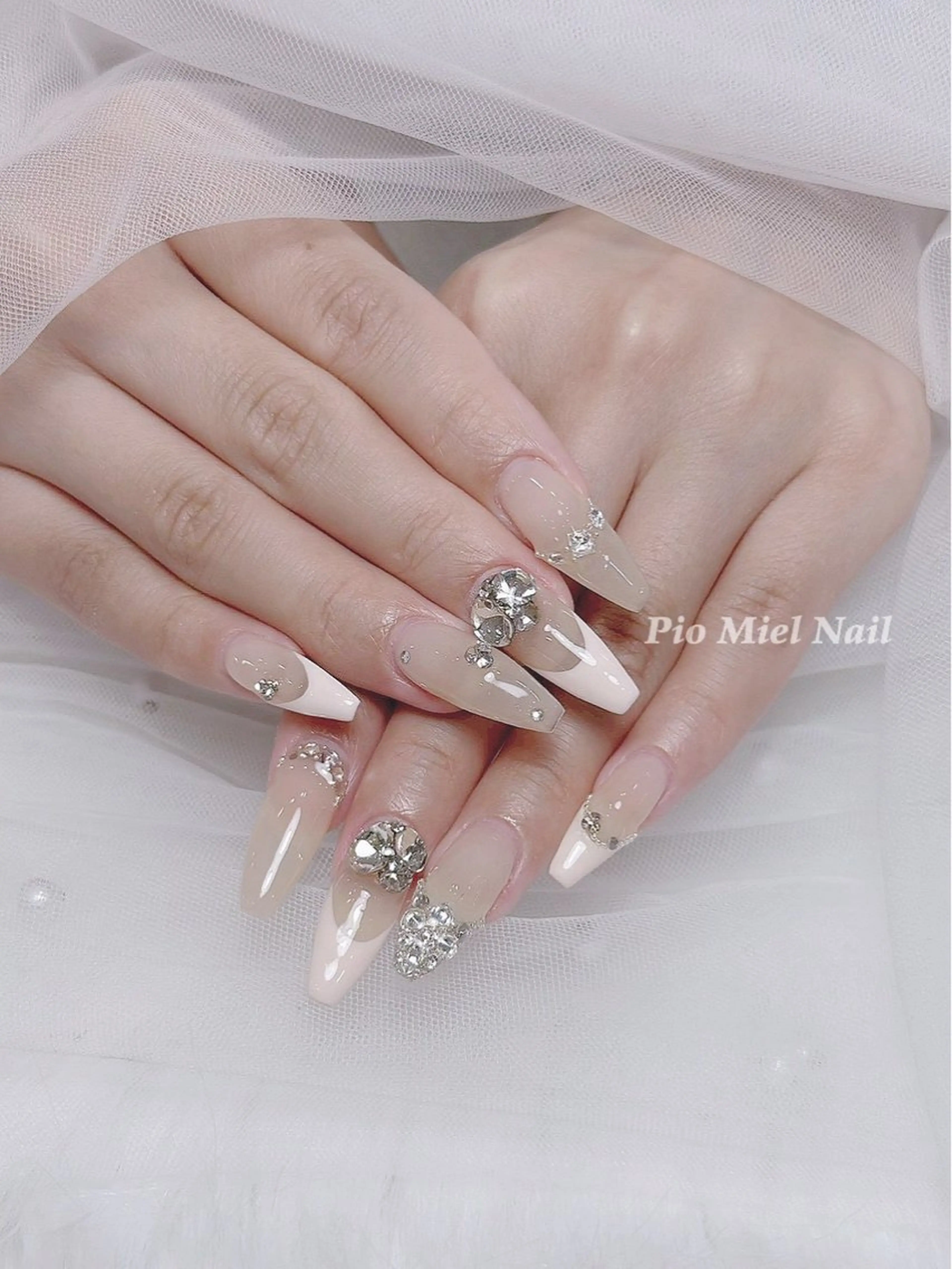 ネイル Pio Mielのネイルデザイン