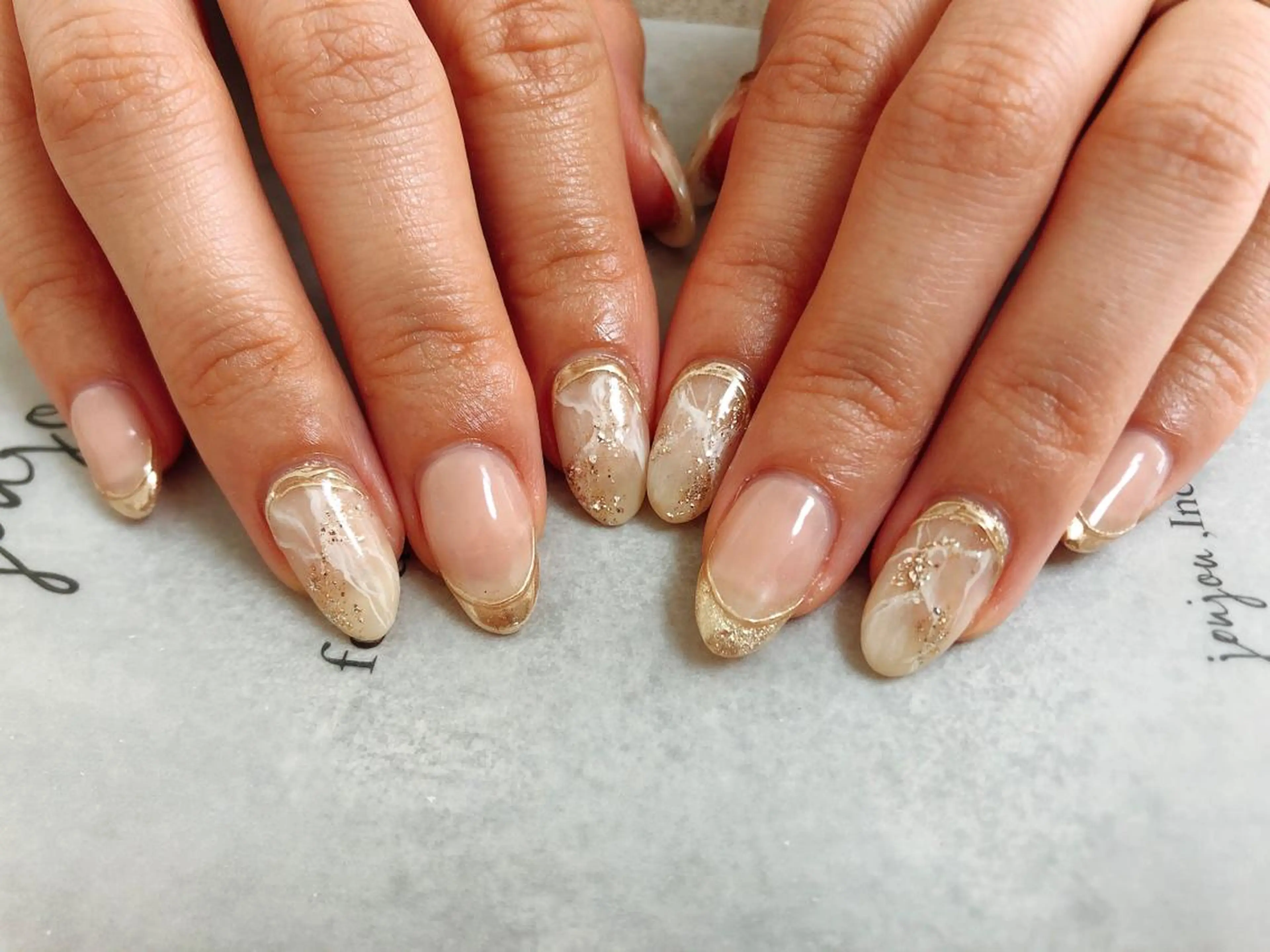 ネイル 大理石ネイル(マーブル) kiki nail &brow二子玉川の眉毛・アイブロウイメージ