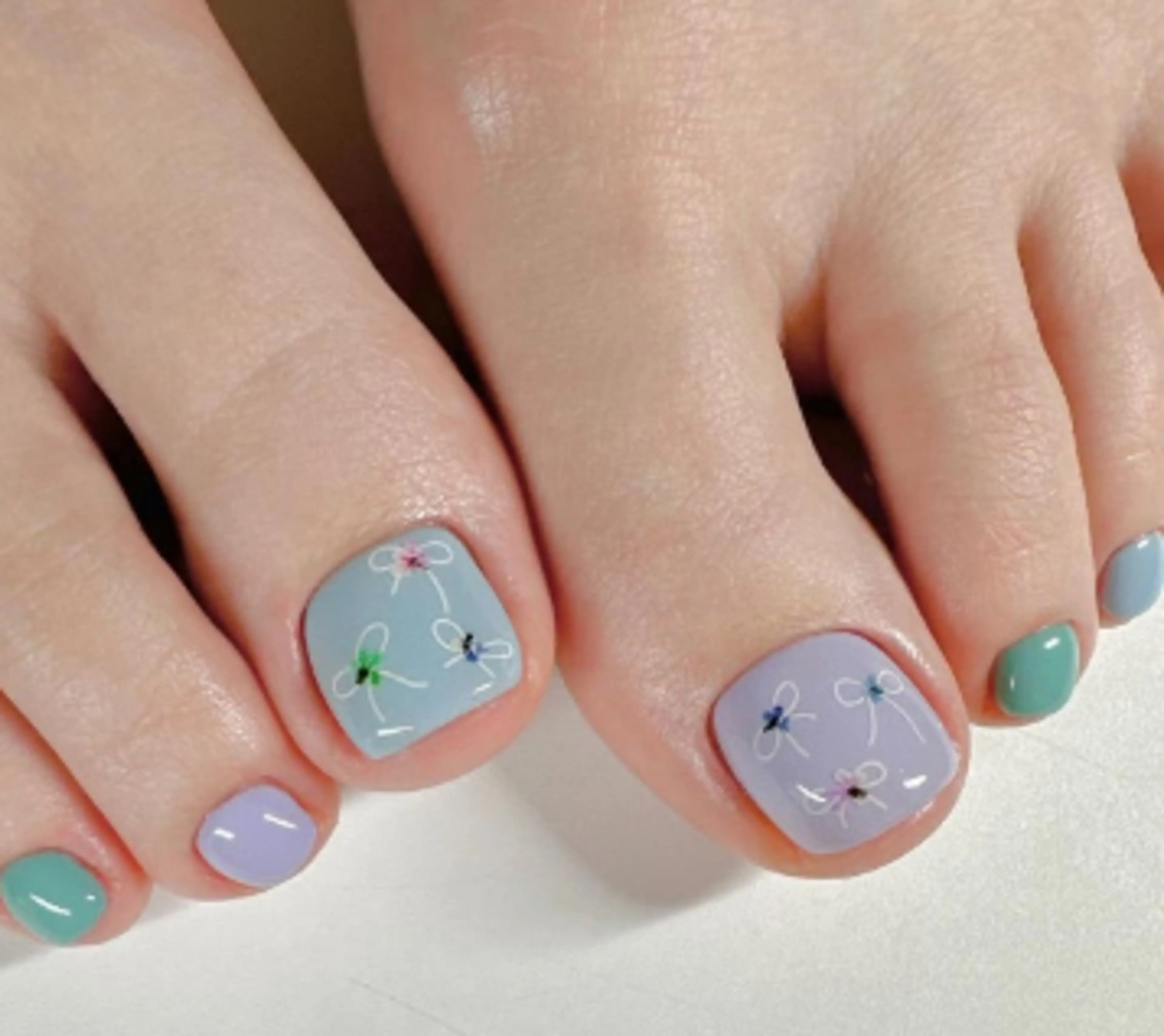 ネイル フットネイル herbal relaxation &beauty満芳庭所属・楊 蓉のネイルデザイン
