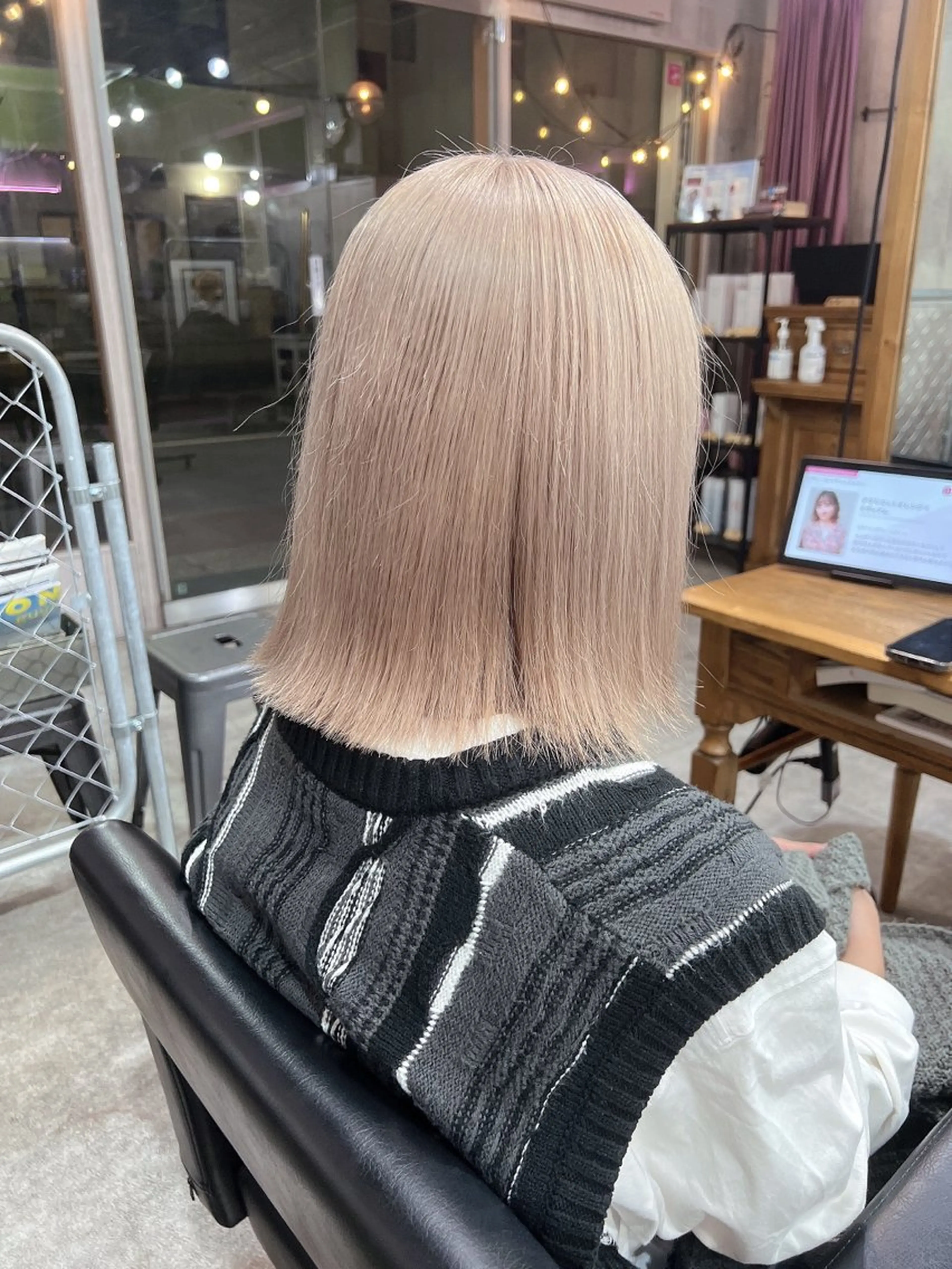 ミディアム カラー ヘアカラー ☀️ハイトーンボブ ☀️石川 海斗のヘアスタイル